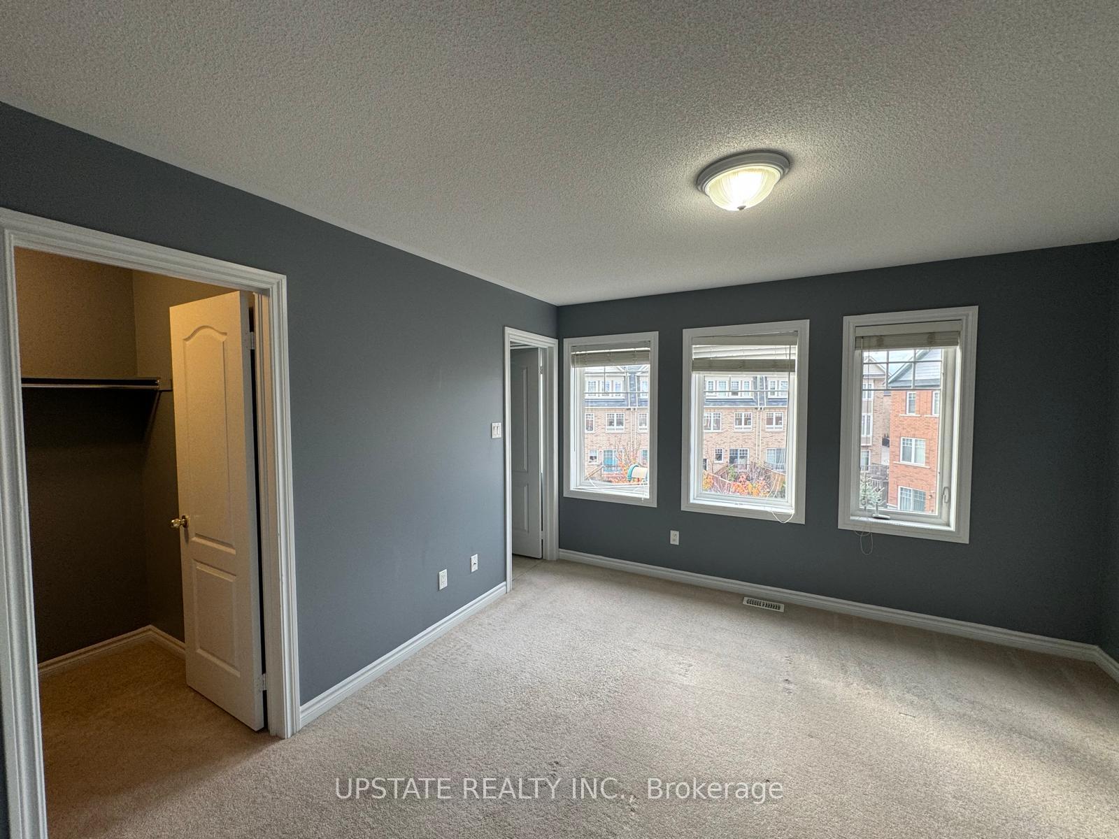 Photo 9 of 29 Magdalene Crescent, Brampton, Heart Lake East — HOMEH