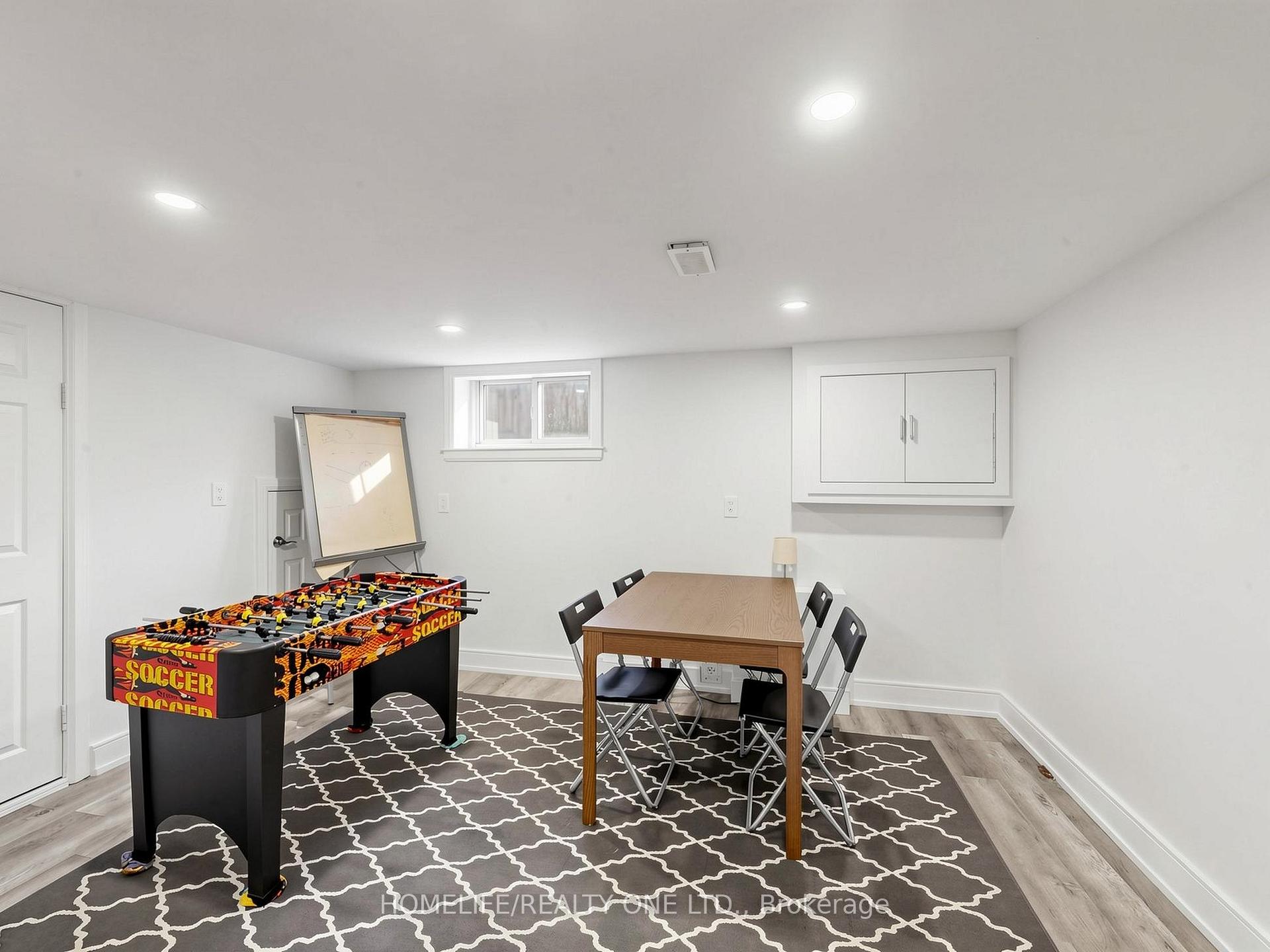 Photo 38 of 168 Wincott Drive, Etobicoke, Willowridge-Martingrove-Richview — HOMEH