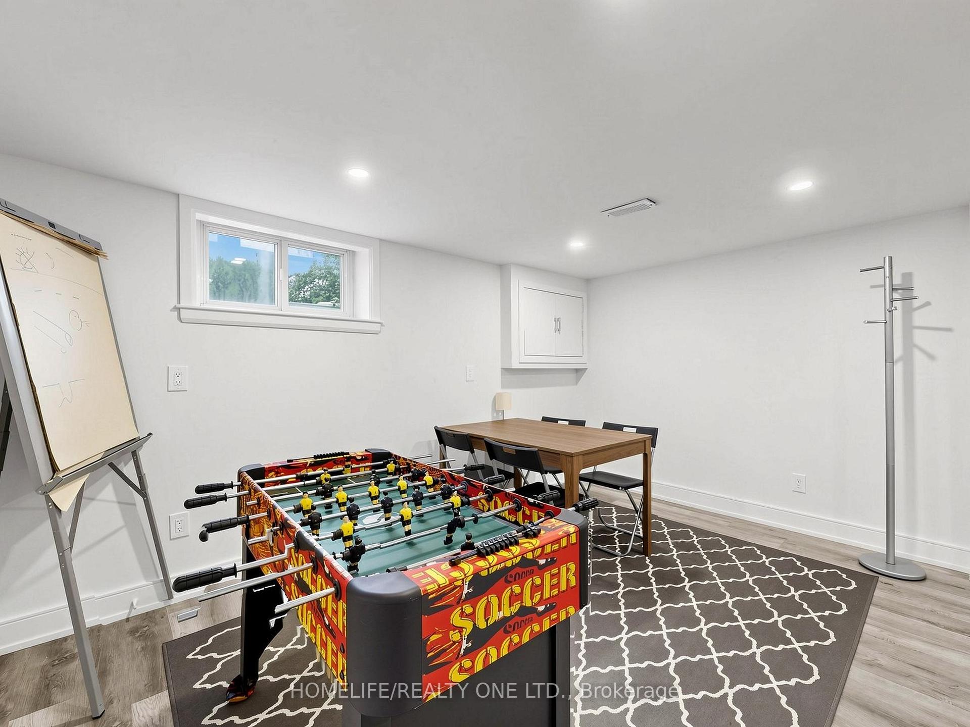 Photo 39 of 168 Wincott Drive, Etobicoke, Willowridge-Martingrove-Richview — HOMEH