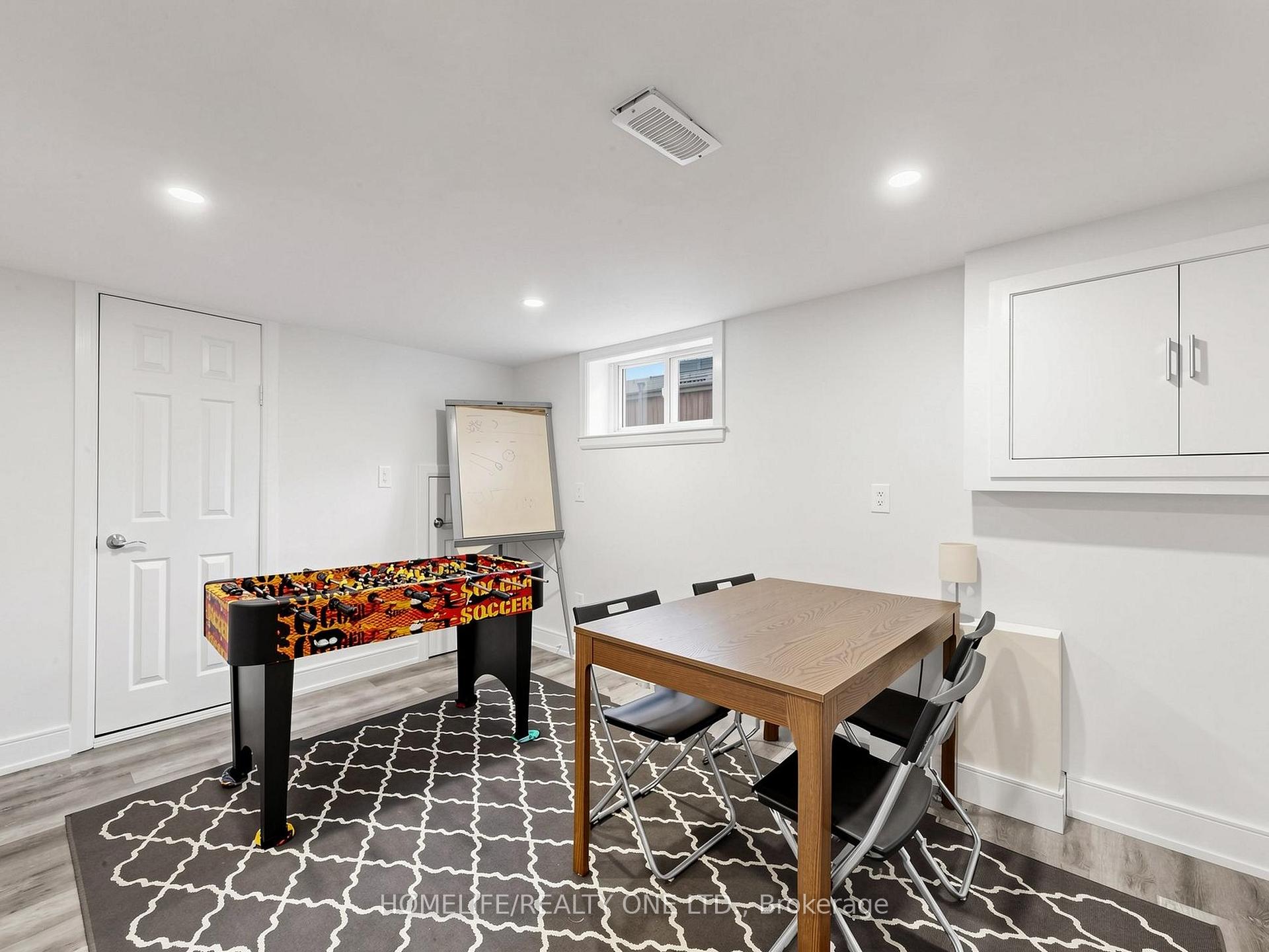 Photo 40 of 168 Wincott Drive, Etobicoke, Willowridge-Martingrove-Richview — HOMEH
