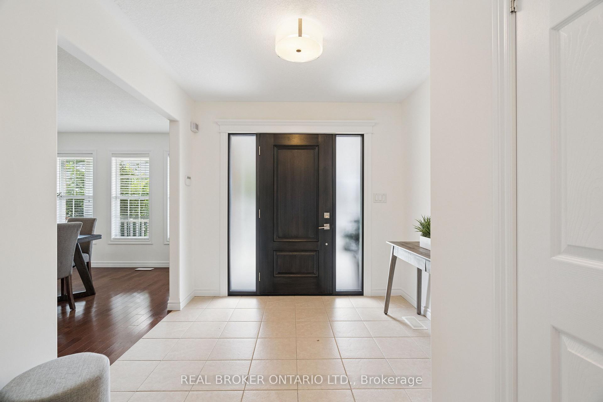 Photo 7 of 236 Ridge Top Crescent, Guelph/Eramosa, Rockwood — HOMEH