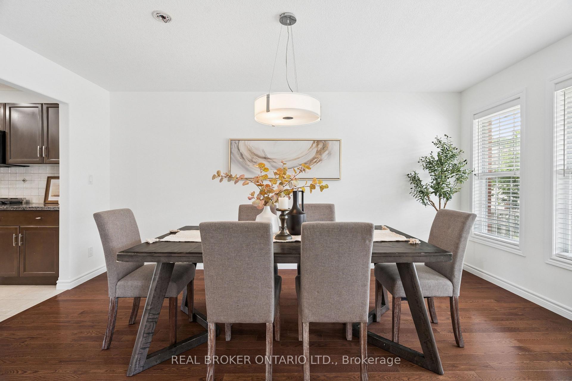 Photo 8 of 236 Ridge Top Crescent, Guelph/Eramosa, Rockwood — HOMEH