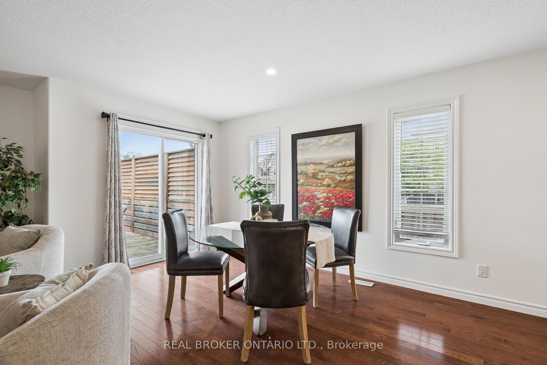 Photo 13 of 236 Ridge Top Crescent, Guelph/Eramosa, Rockwood — HOMEH