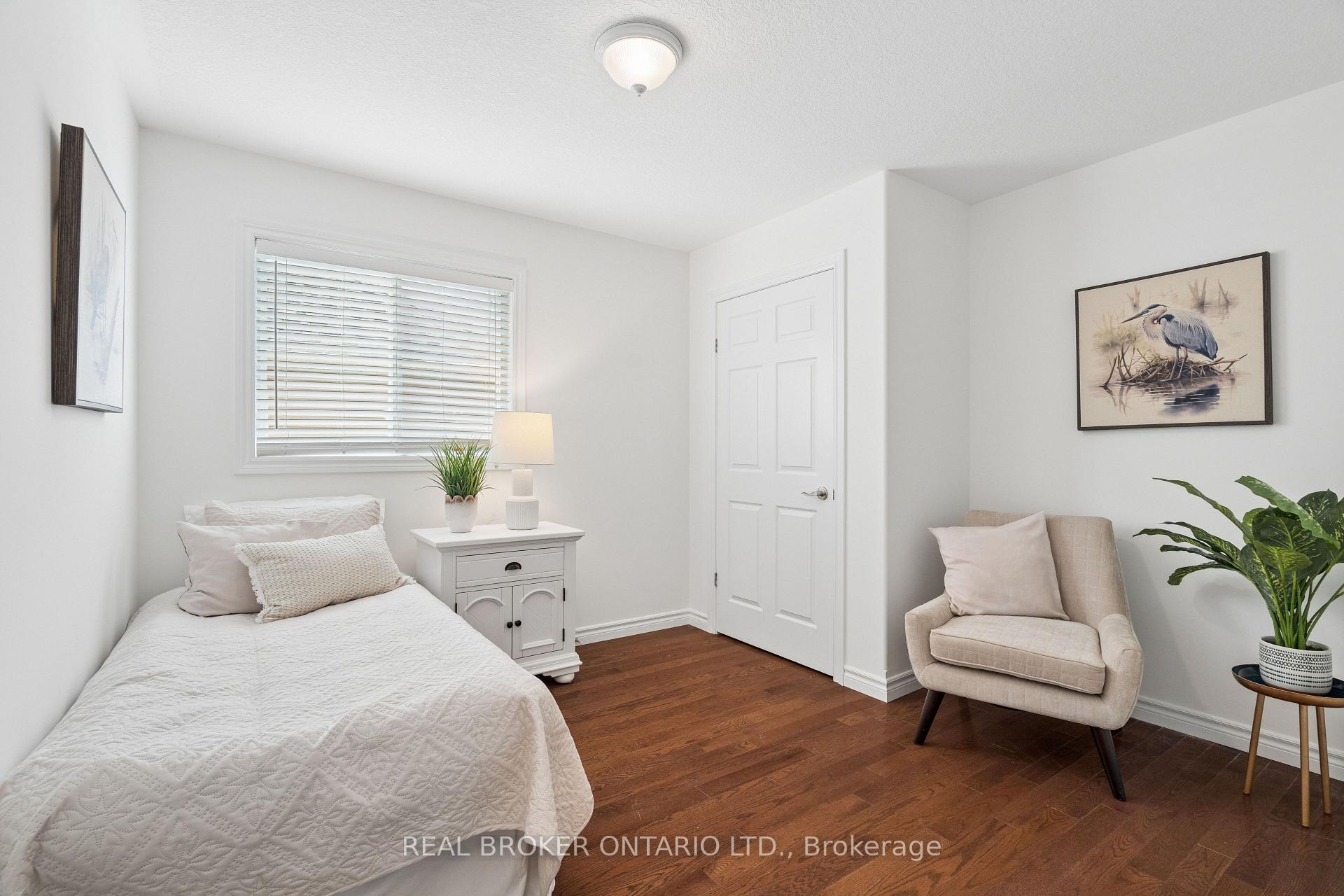 Photo 20 of 236 Ridge Top Crescent, Guelph/Eramosa, Rockwood — HOMEH