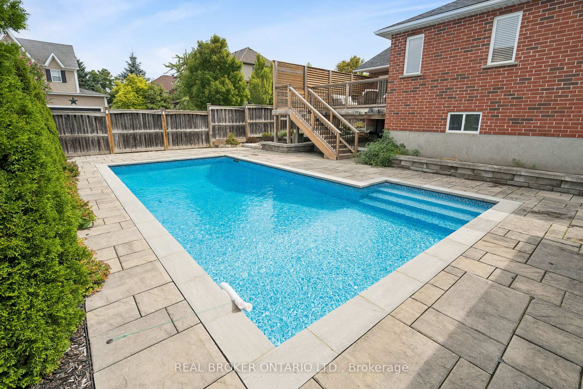 Photo 40 of 236 Ridge Top Crescent, Guelph/Eramosa, Rockwood — HOMEH