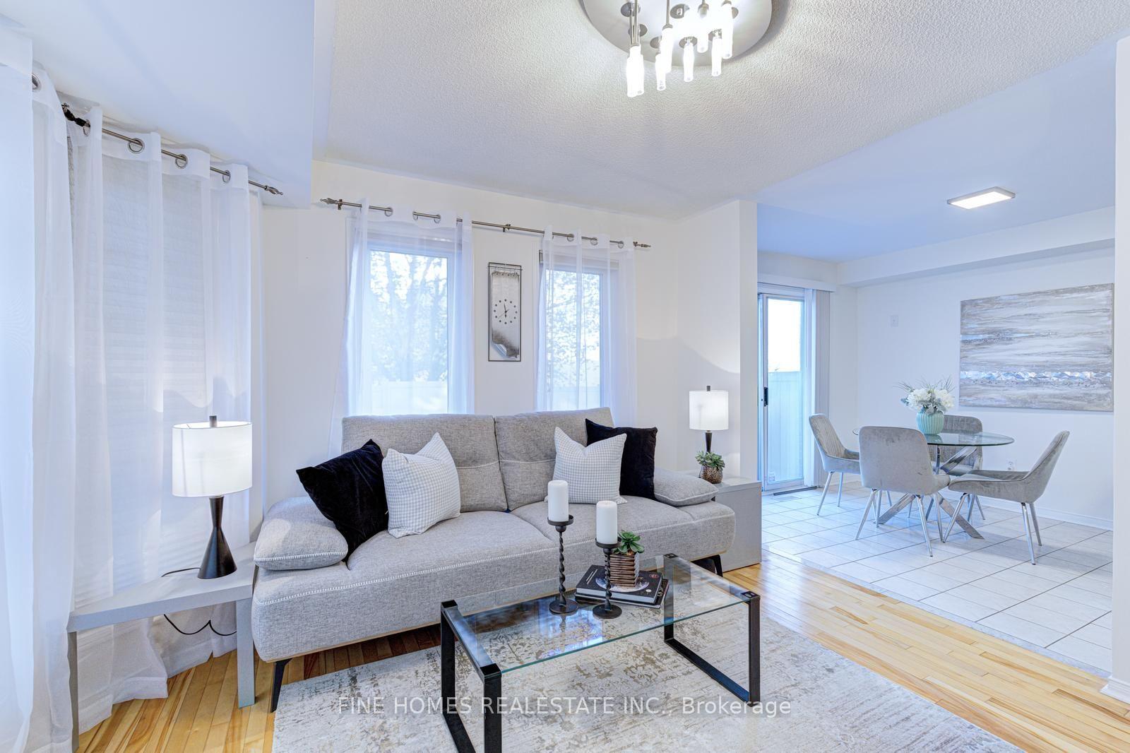 Photo 15 of 42 Alameda Circle, Vaughan, Beverley Glen — HOMEH