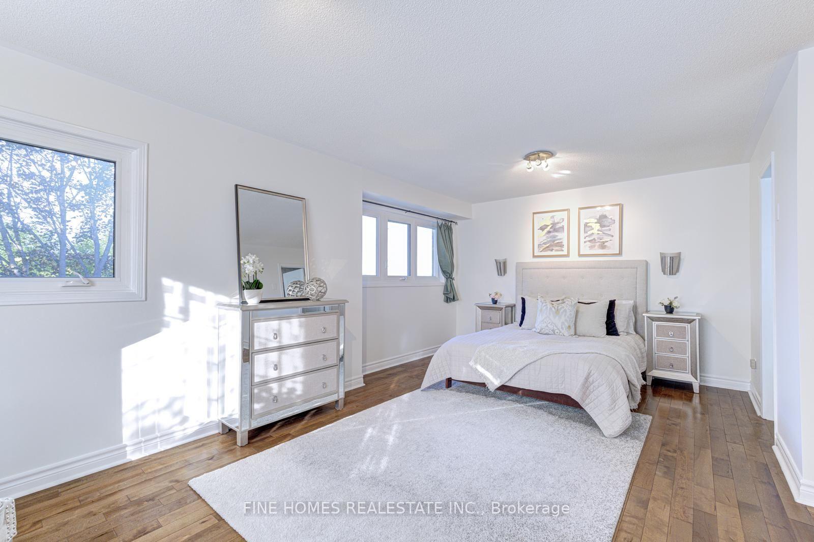 Photo 19 of 42 Alameda Circle, Vaughan, Beverley Glen — HOMEH