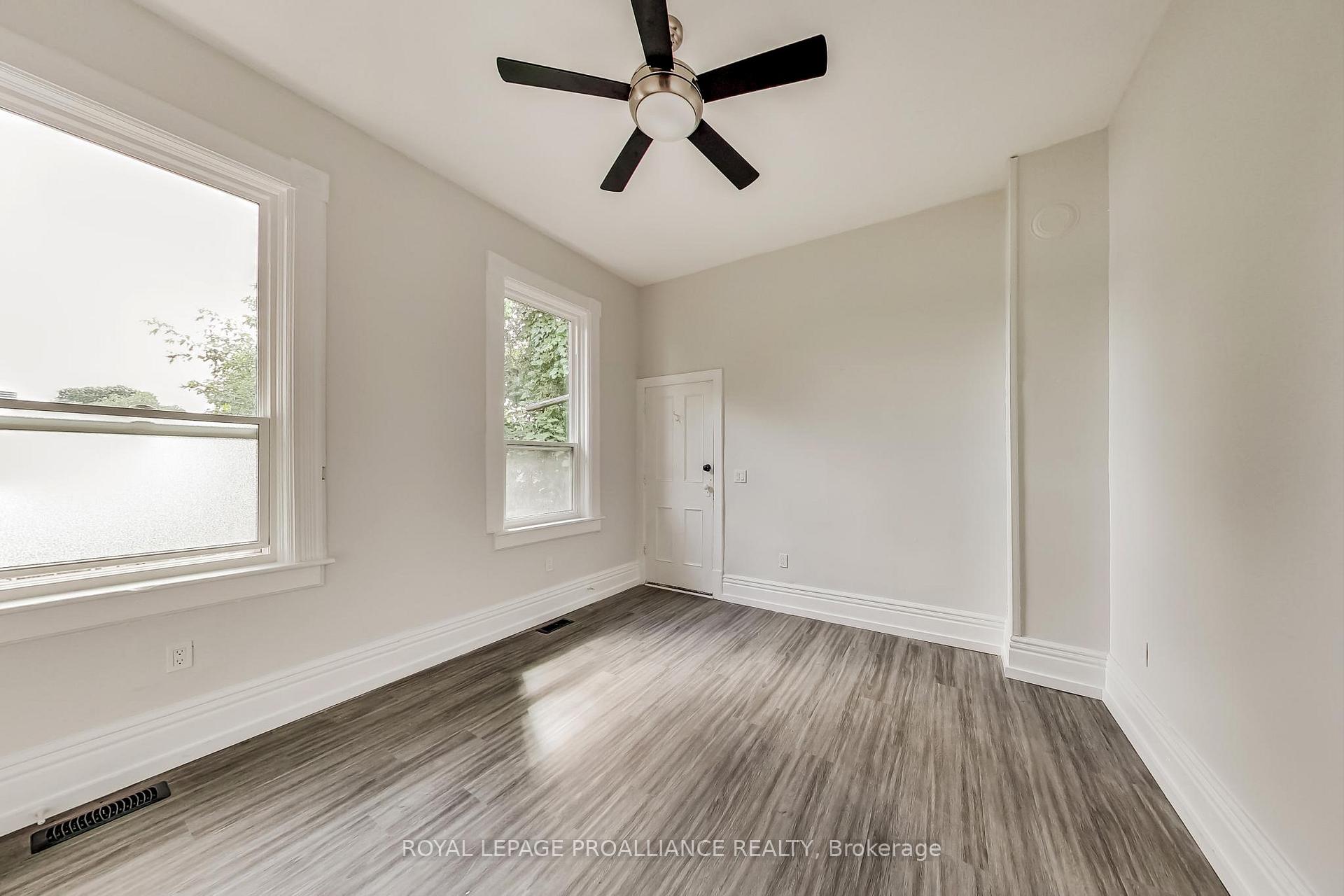 Photo 11 of Unit # 2, 613 Union Street, Peterborough, Town Ward 3 — HOMEH