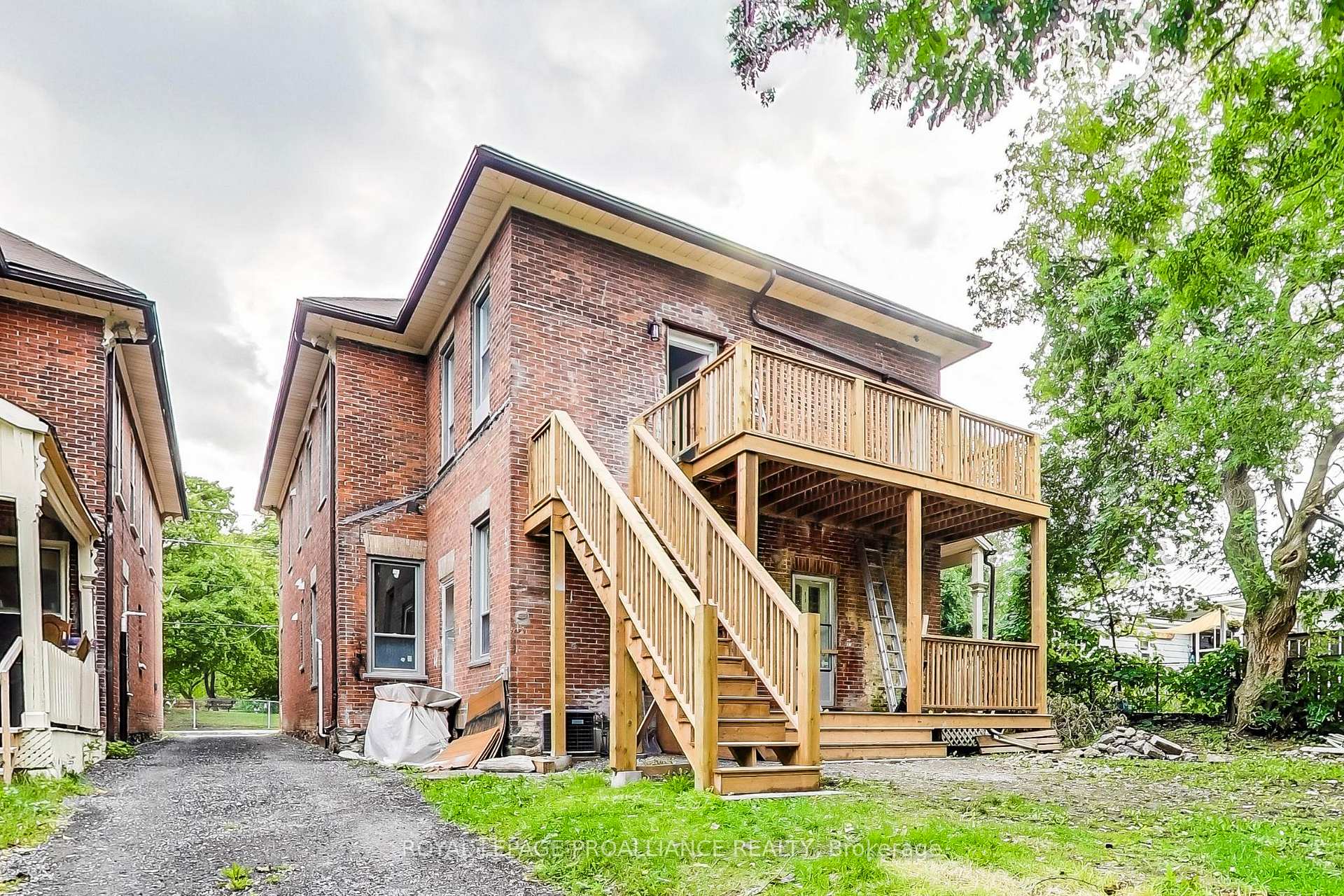 Photo 22 of Unit # 2, 613 Union Street, Peterborough, Town Ward 3 — HOMEH