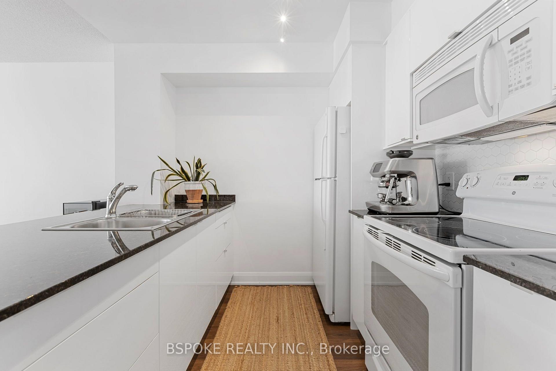 Photo 7 of Unit 3012, 2191 Yonge Street, Toronto, Mount Pleasant West — HOMEH