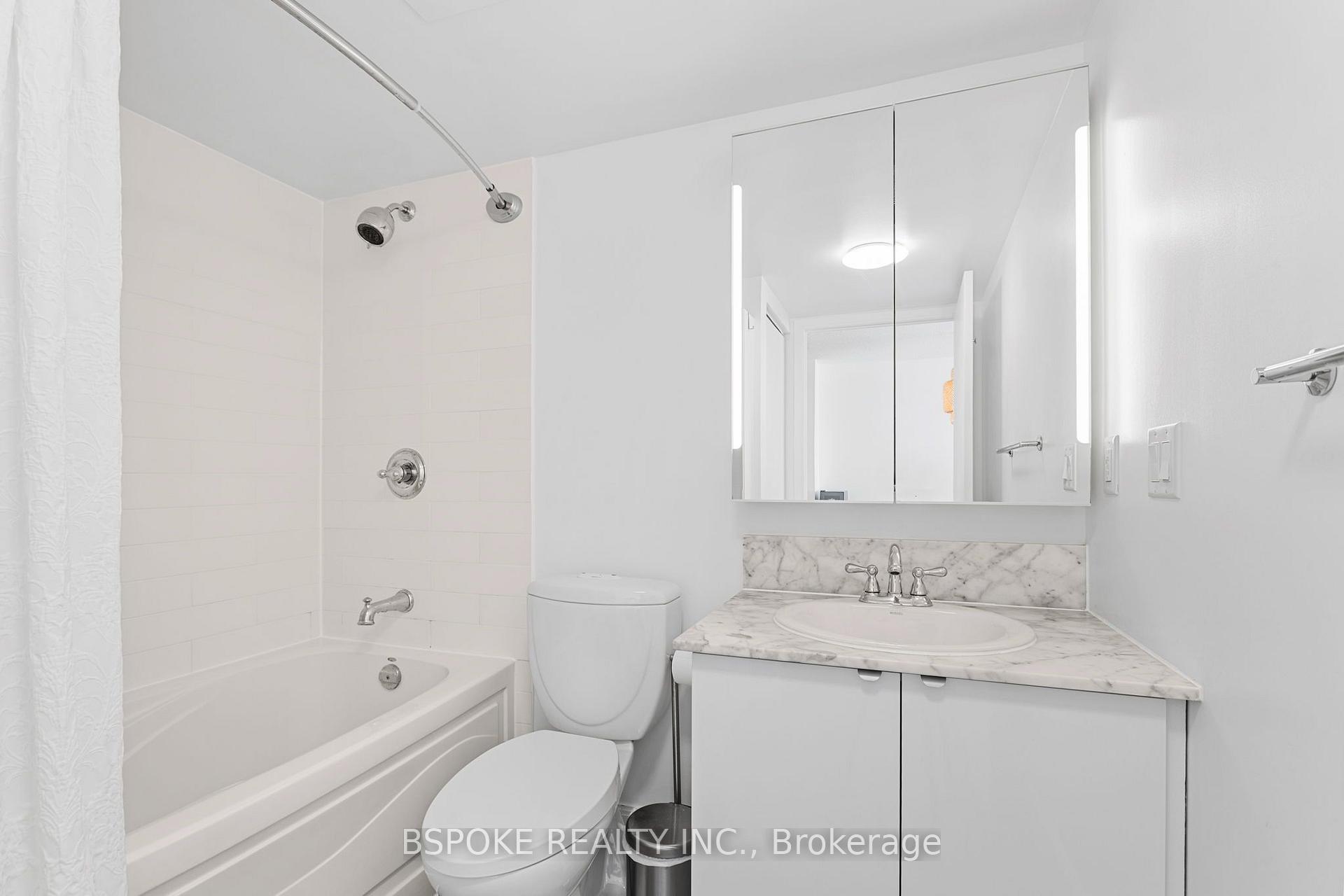 Photo 21 of Unit 3012, 2191 Yonge Street, Toronto, Mount Pleasant West — HOMEH