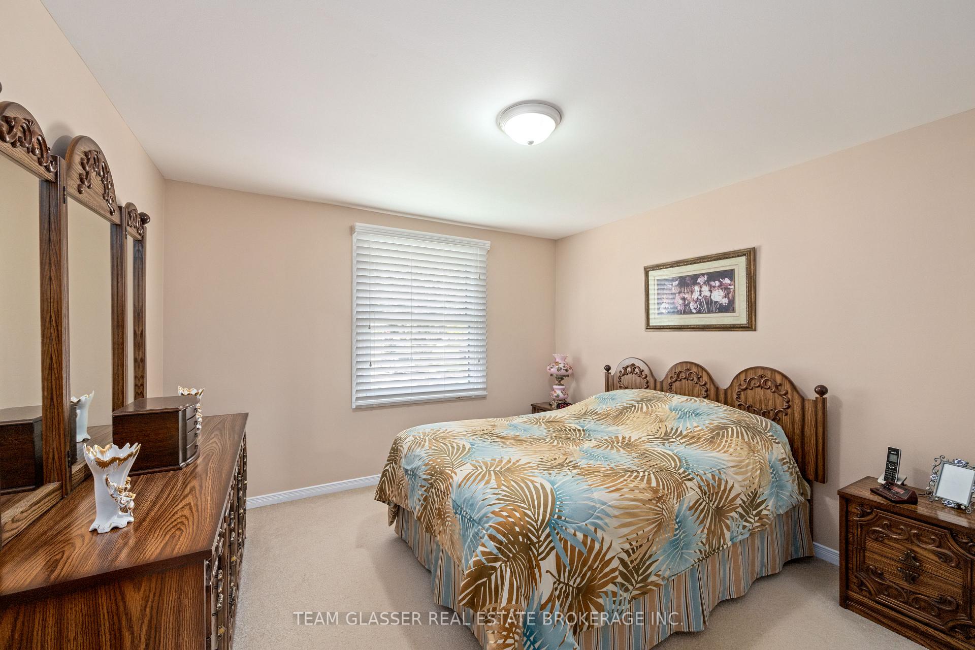Photo 20 of 288 Fairhaven Circle, London, East O — HOMEH
