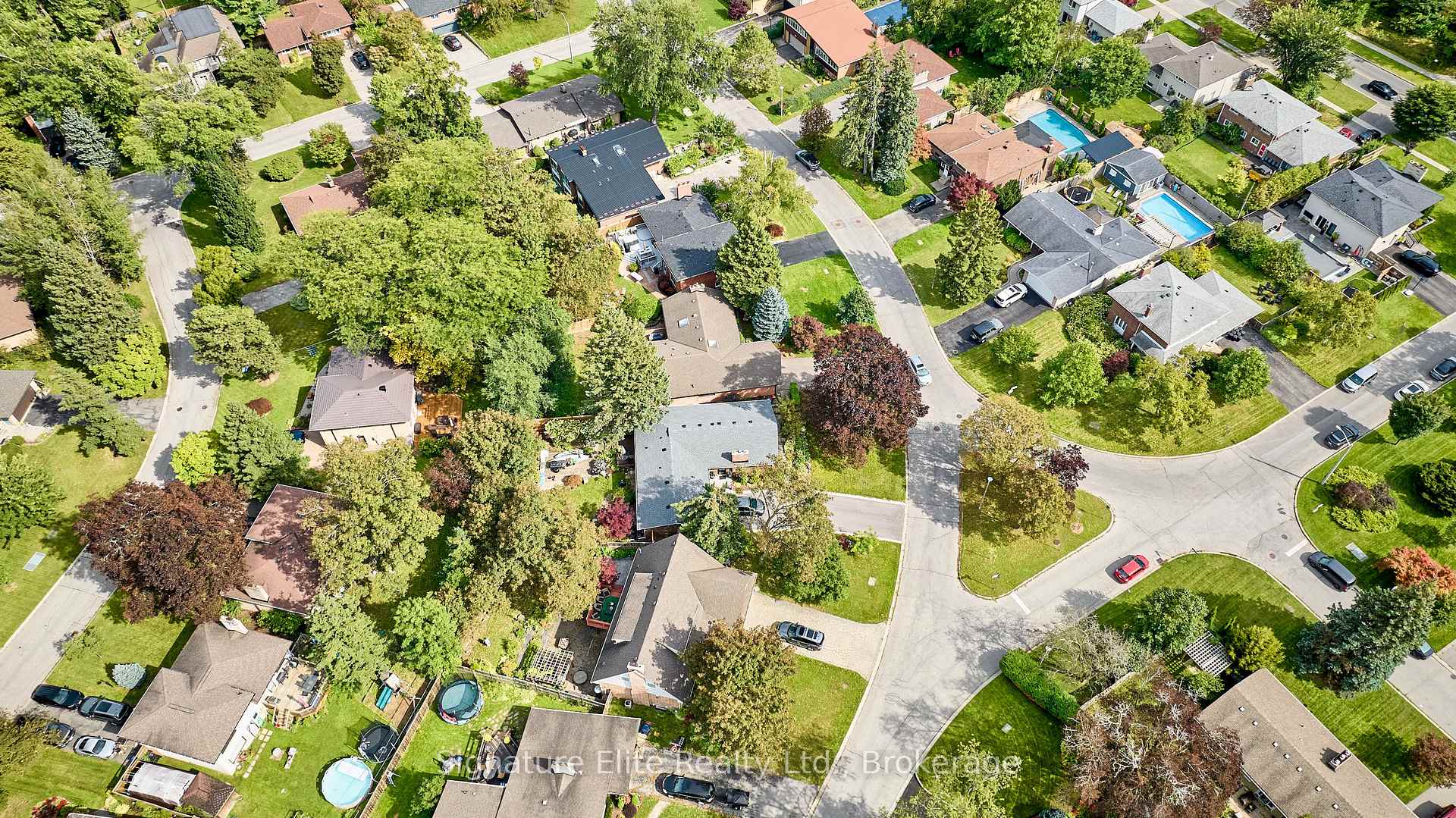 Photo 44 of 48 Toynbee Trail, Scarborough, Guildwood — HOMEH