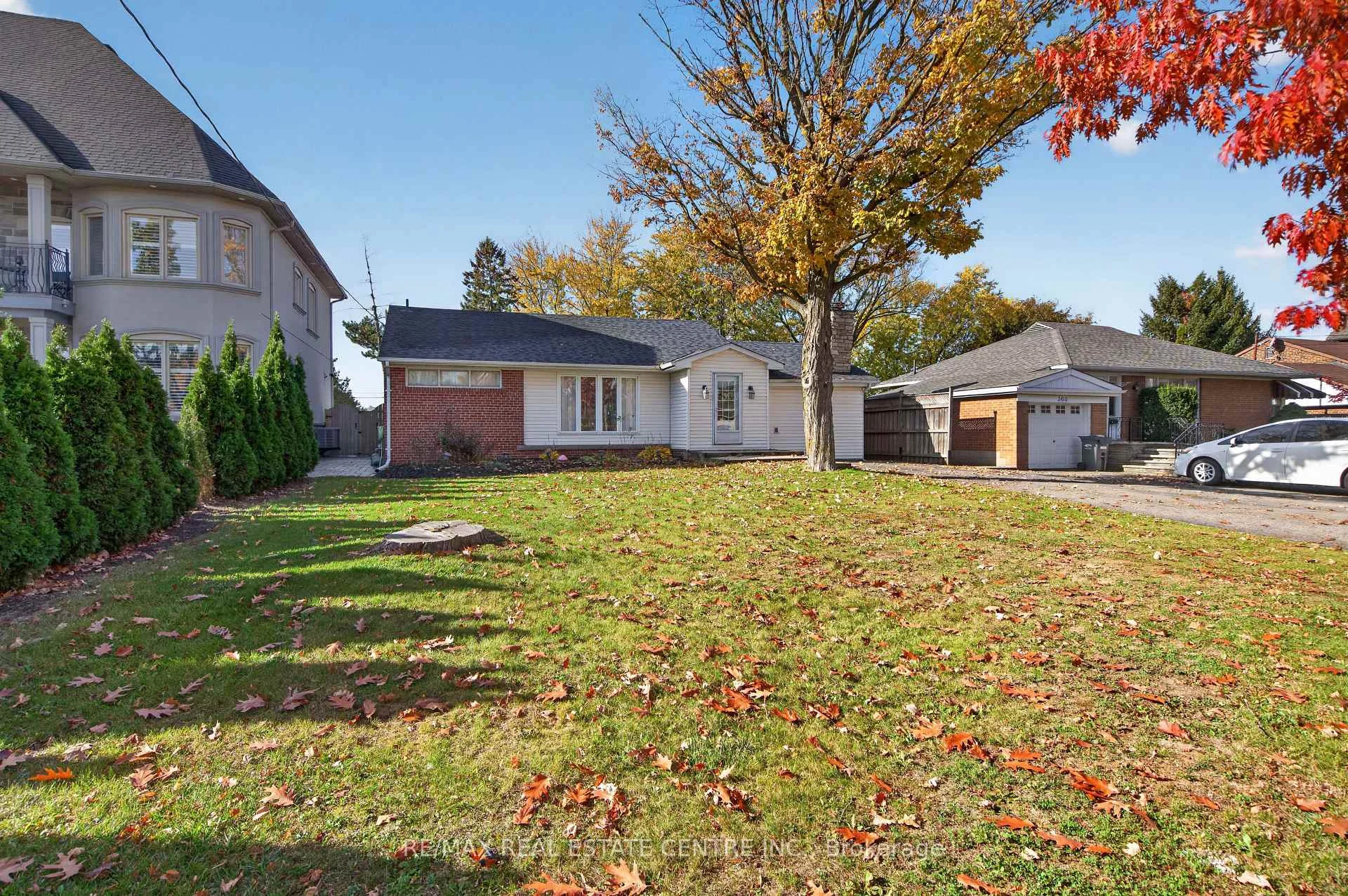 Photo of 354 Martin Street SE