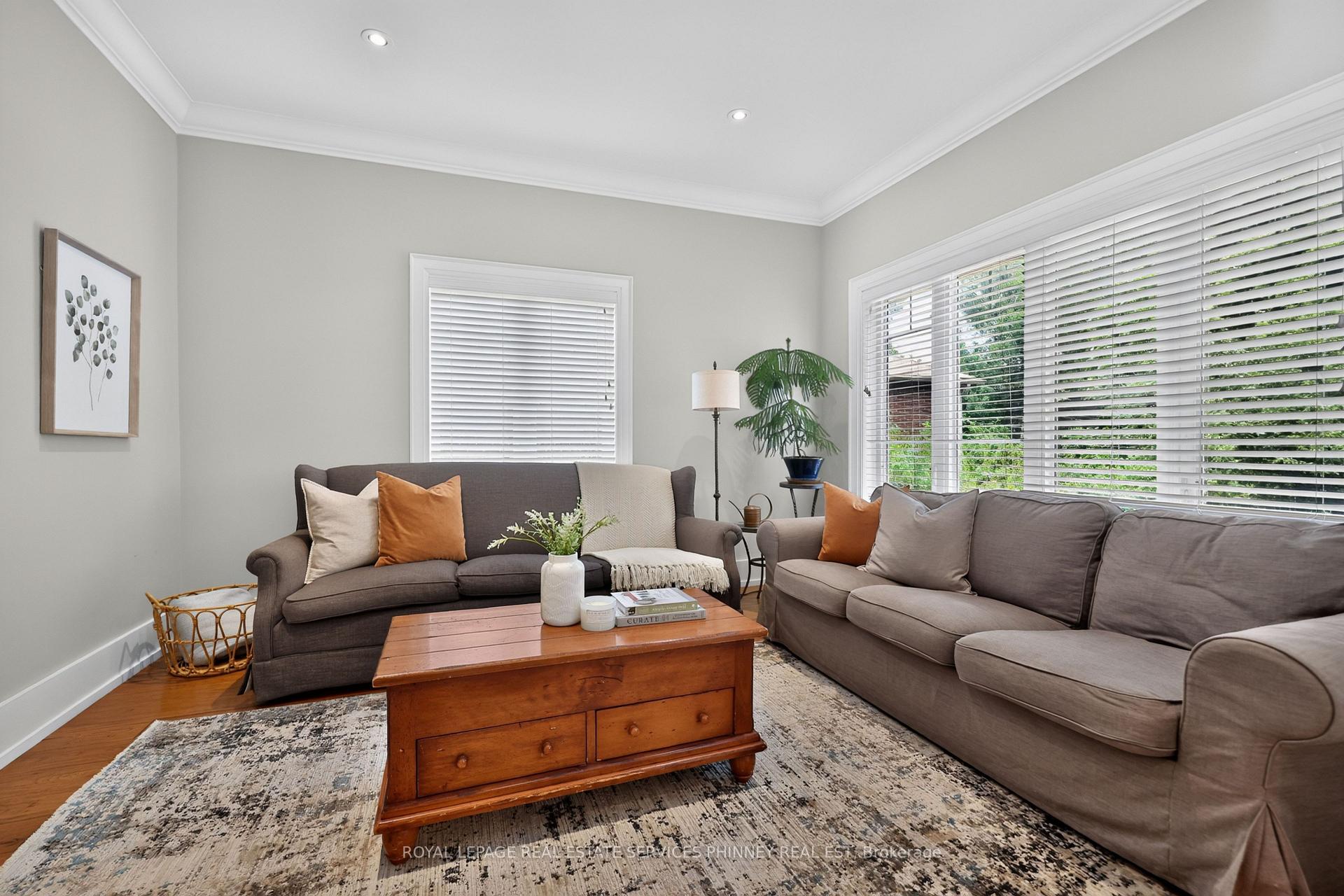 Photo 16 of 21 Cumberland Drive, Mississauga, Port Credit — HOMEH