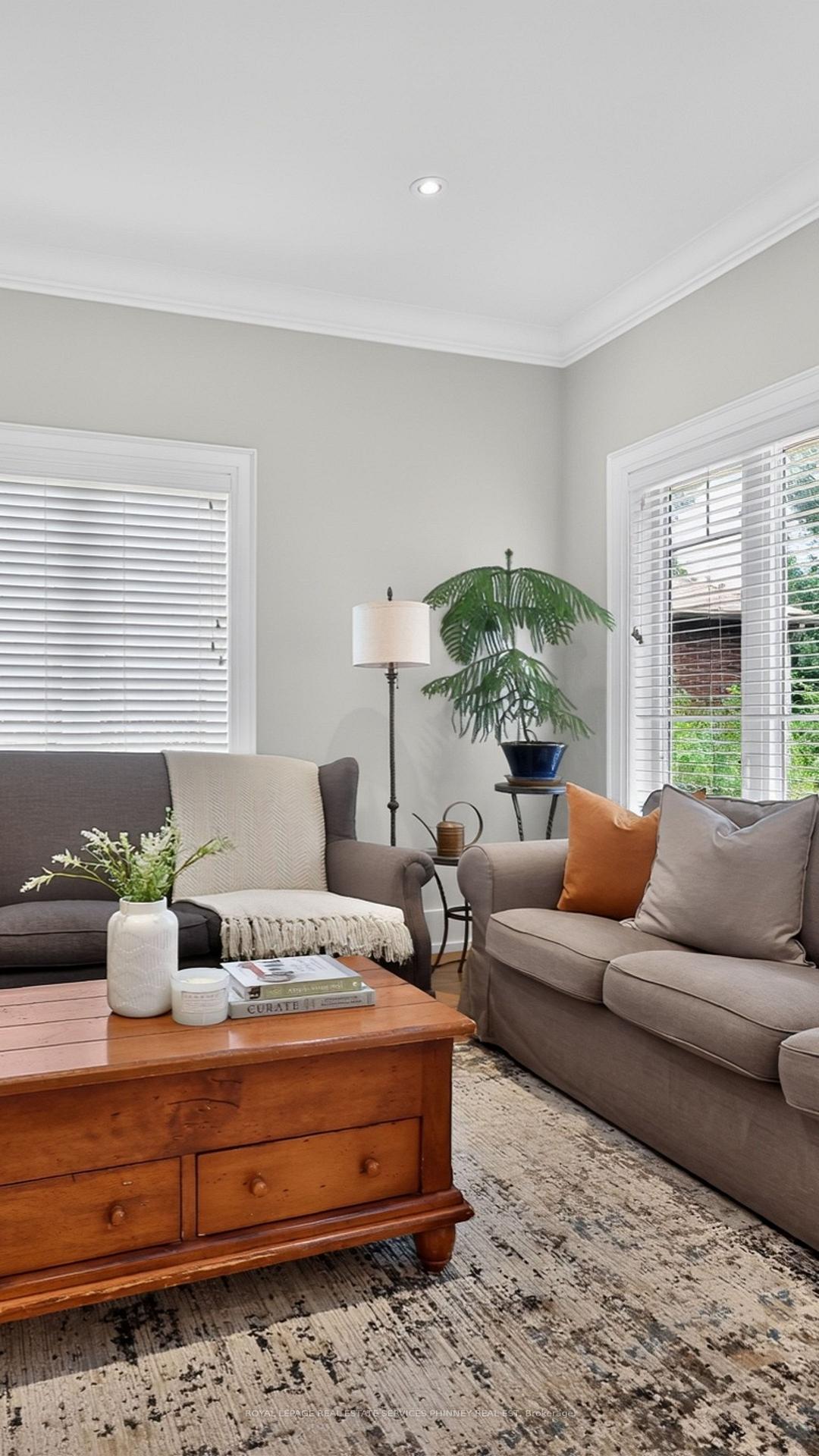 Photo 18 of 21 Cumberland Drive, Mississauga, Port Credit — HOMEH