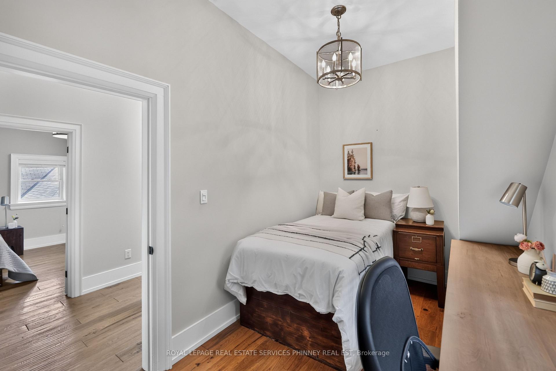Photo 29 of 21 Cumberland Drive, Mississauga, Port Credit — HOMEH