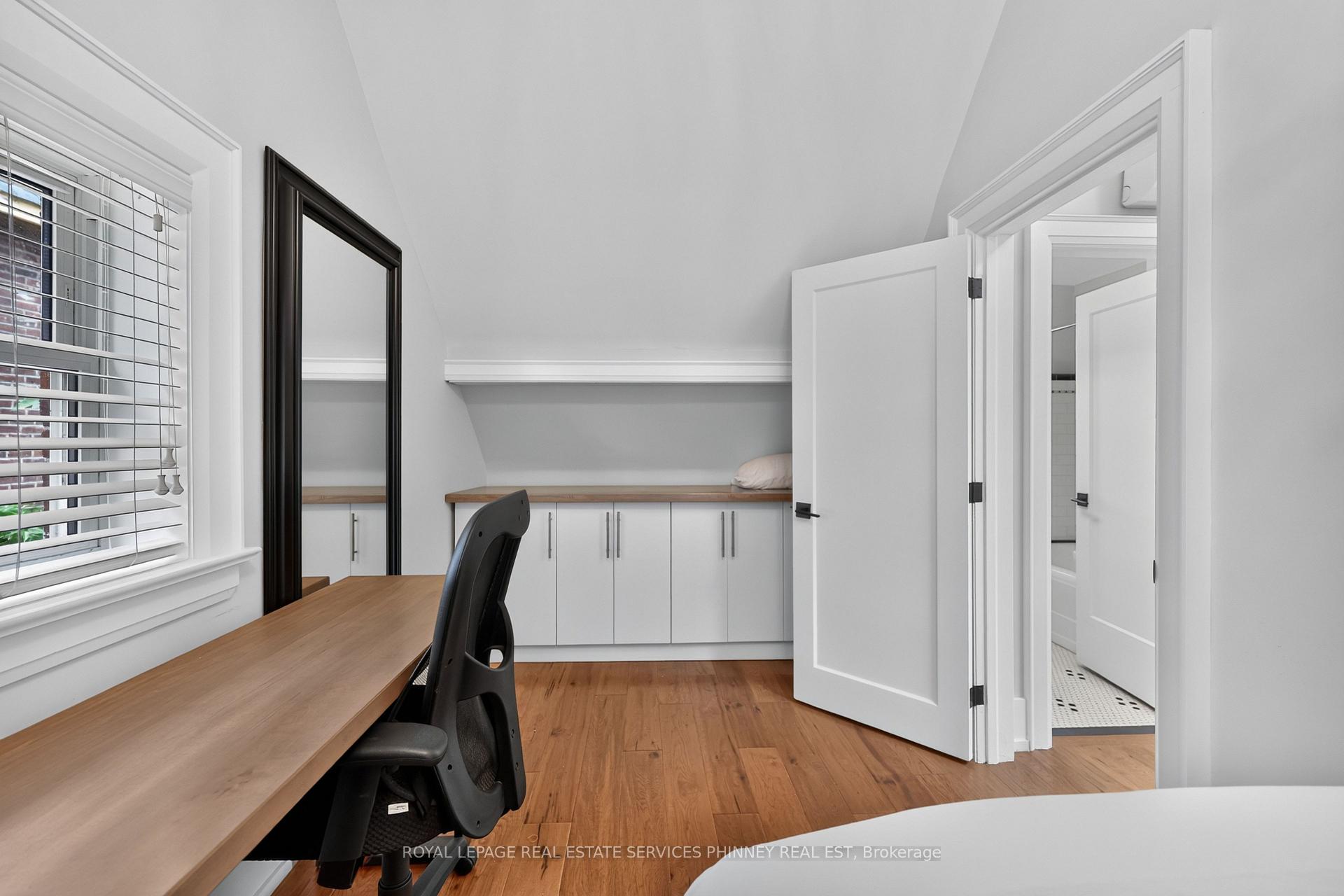 Photo 30 of 21 Cumberland Drive, Mississauga, Port Credit — HOMEH