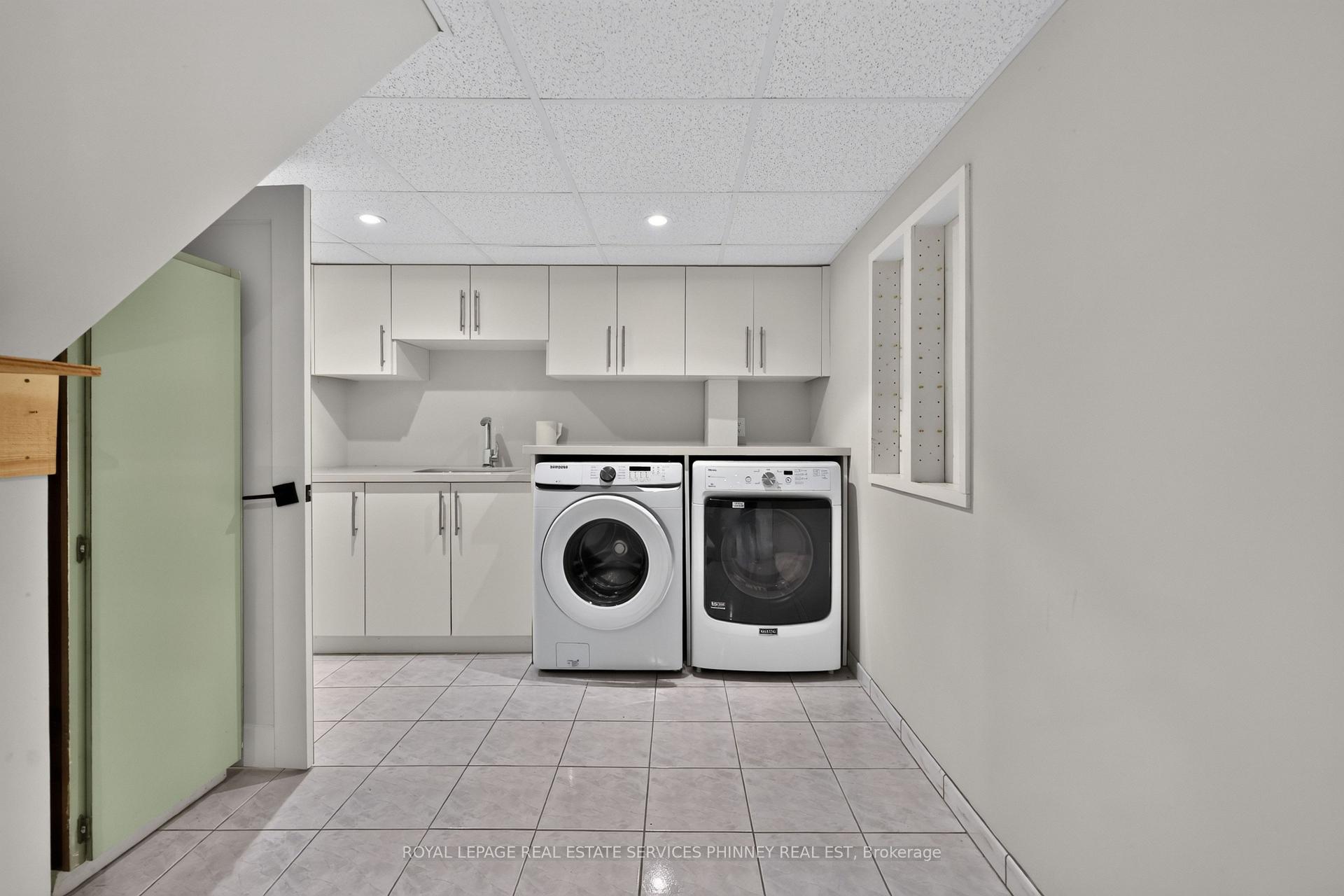 Photo 34 of 21 Cumberland Drive, Mississauga, Port Credit — HOMEH