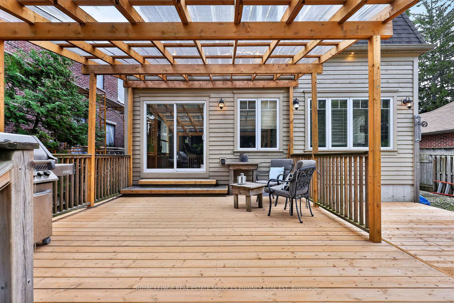 Photo 38 of 21 Cumberland Drive, Mississauga, Port Credit — HOMEH