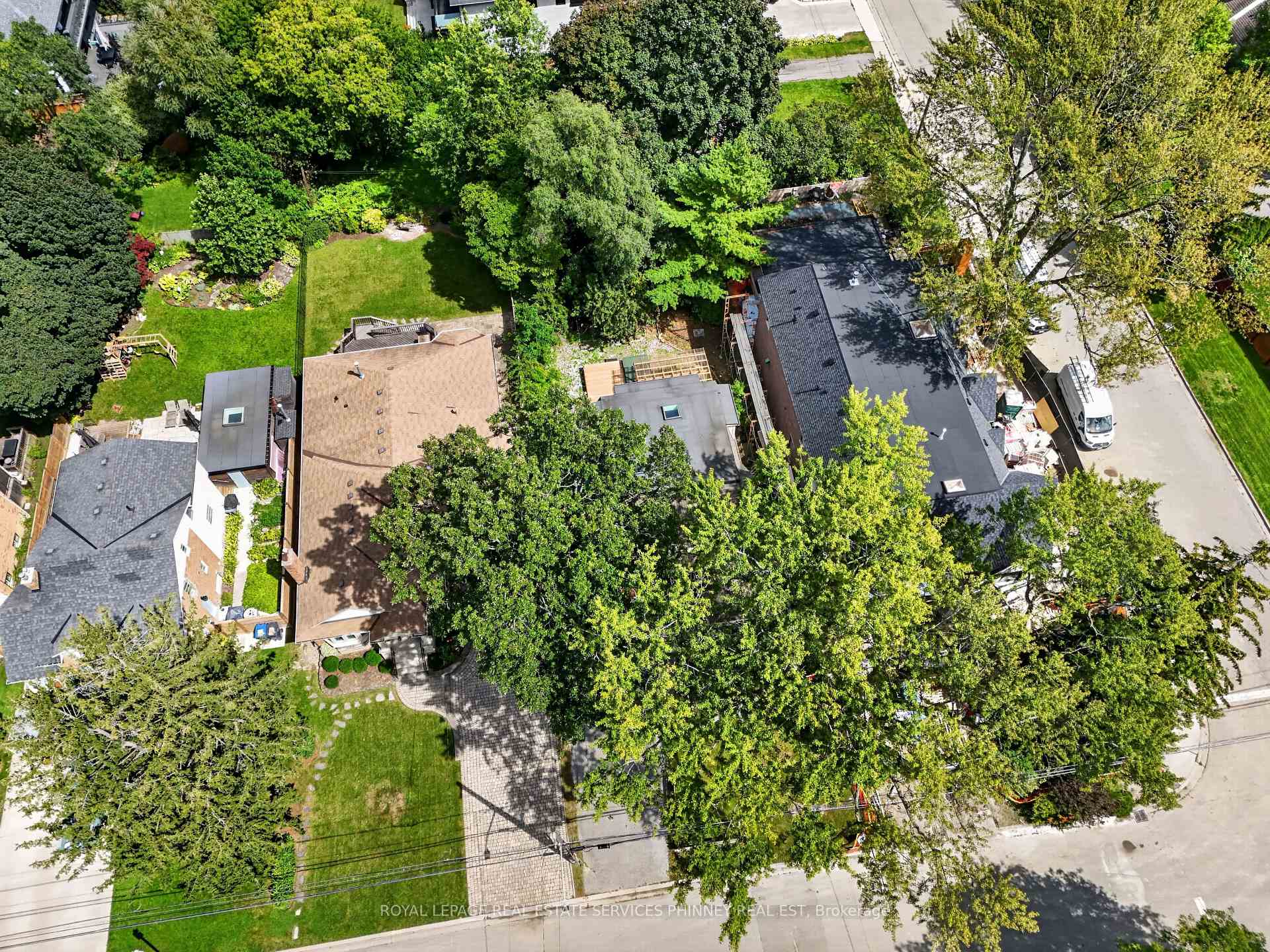 Photo 42 of 21 Cumberland Drive, Mississauga, Port Credit — HOMEH