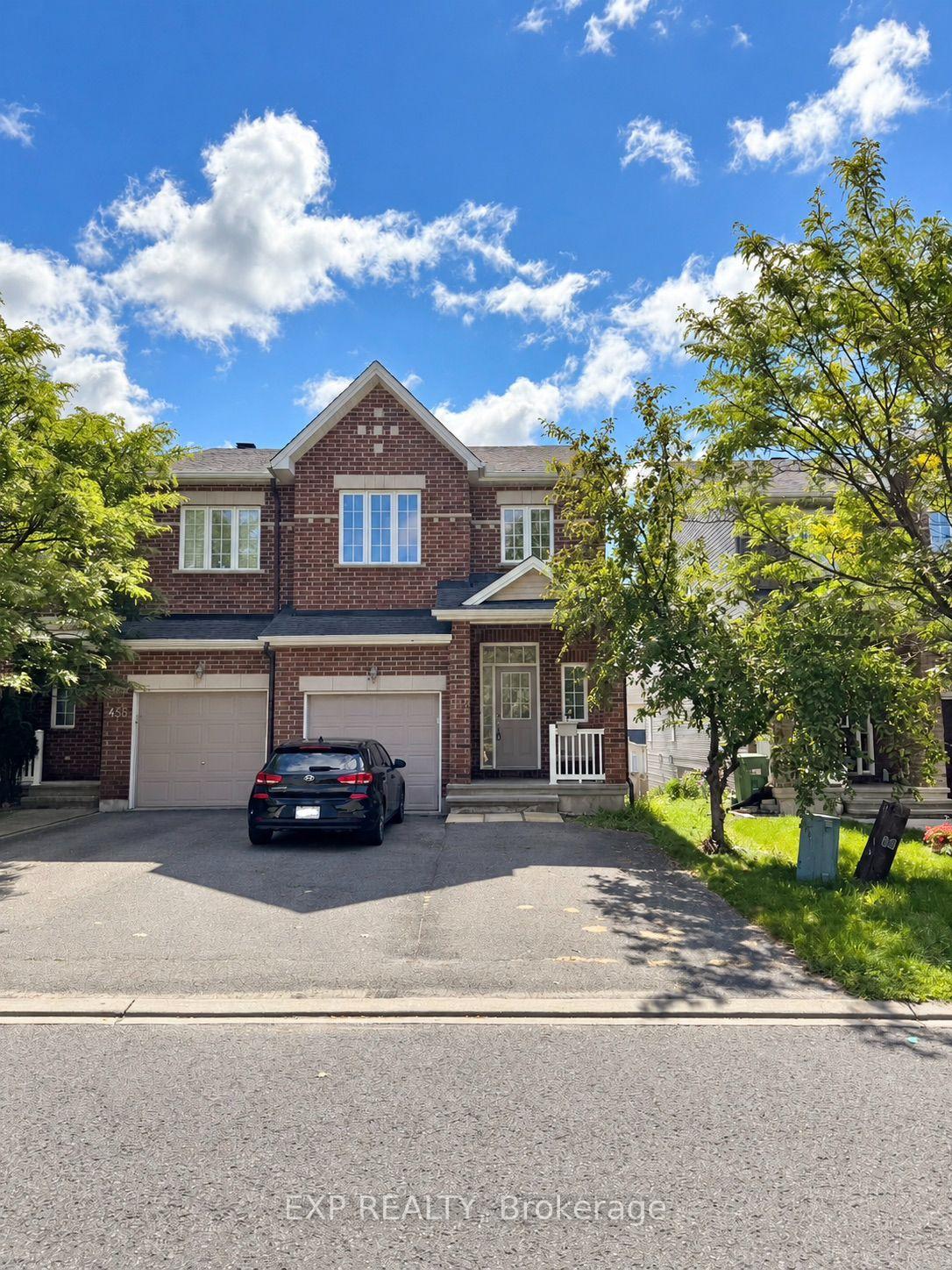 Photo 1 of 448 Foxhall Way, Ottawa, Kanata - Bridlewood — HOMEH