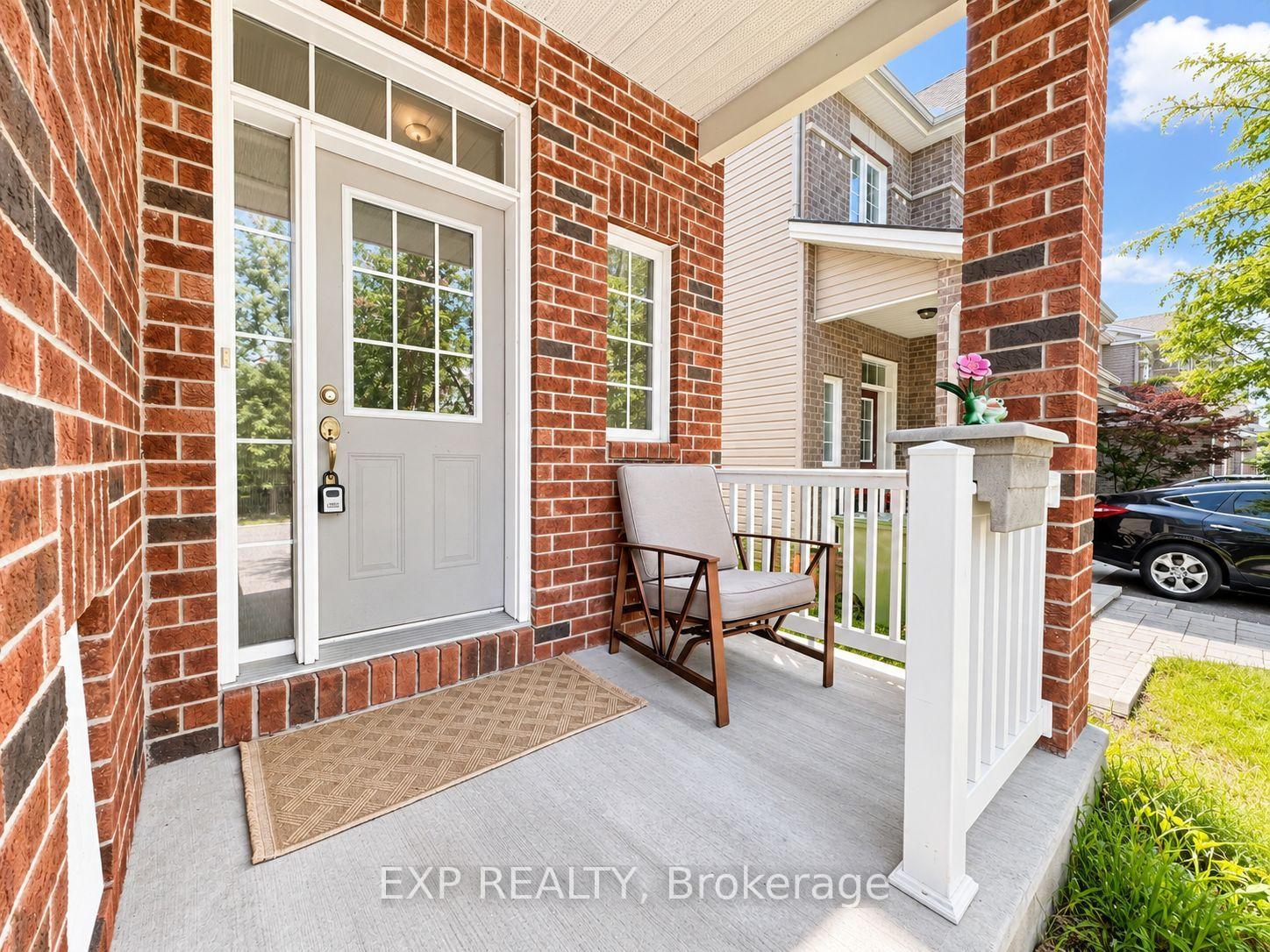 Photo 3 of 448 Foxhall Way, Ottawa, Kanata - Bridlewood — HOMEH