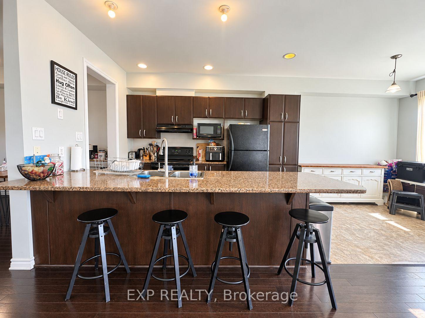Photo 11 of 448 Foxhall Way, Ottawa, Kanata - Bridlewood — HOMEH