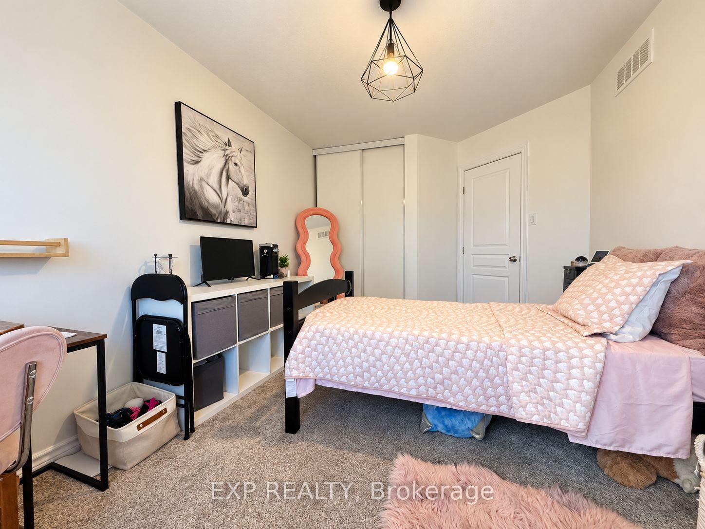 Photo 17 of 448 Foxhall Way, Ottawa, Kanata - Bridlewood — HOMEH