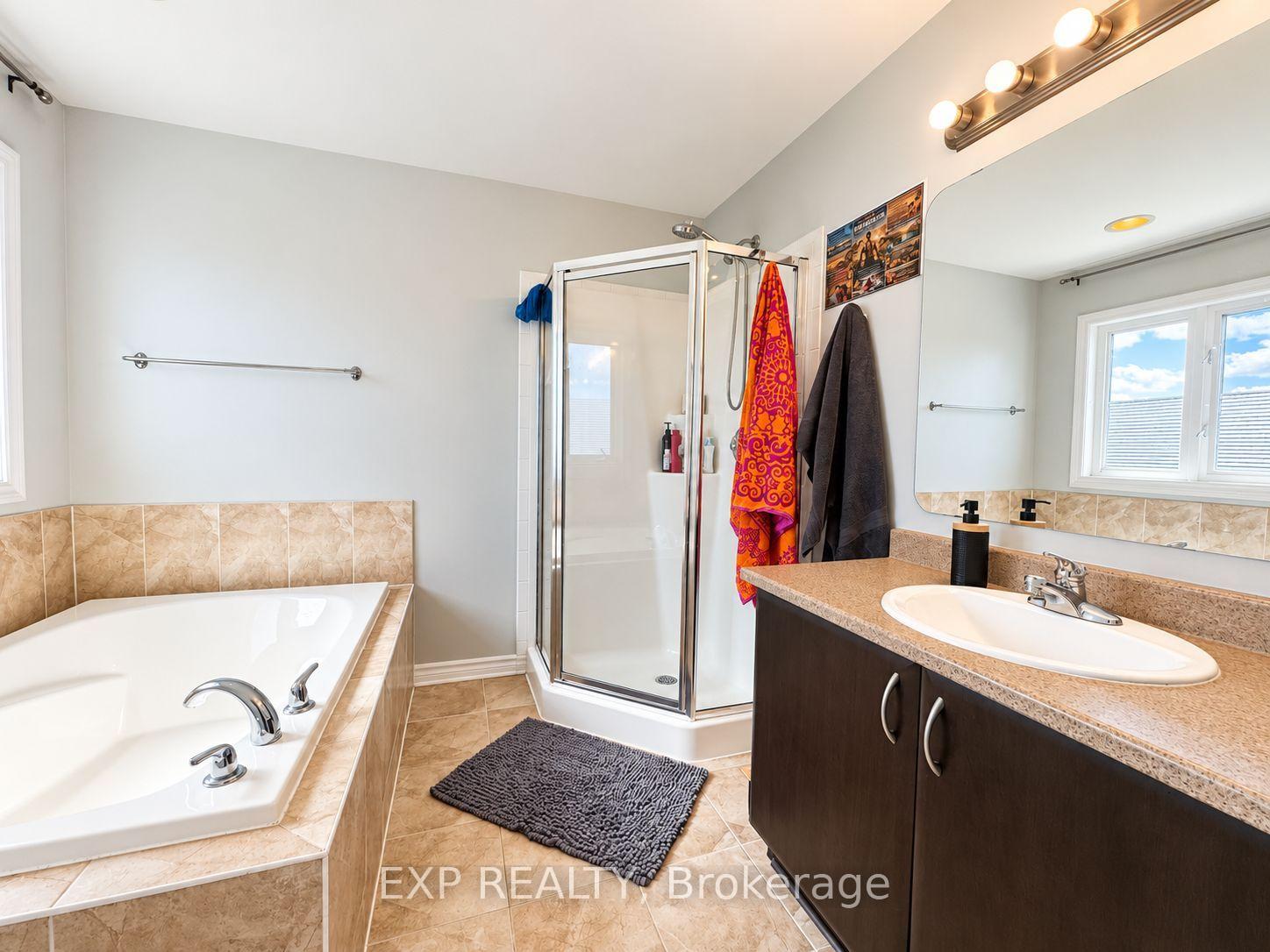 Photo 23 of 448 Foxhall Way, Ottawa, Kanata - Bridlewood — HOMEH