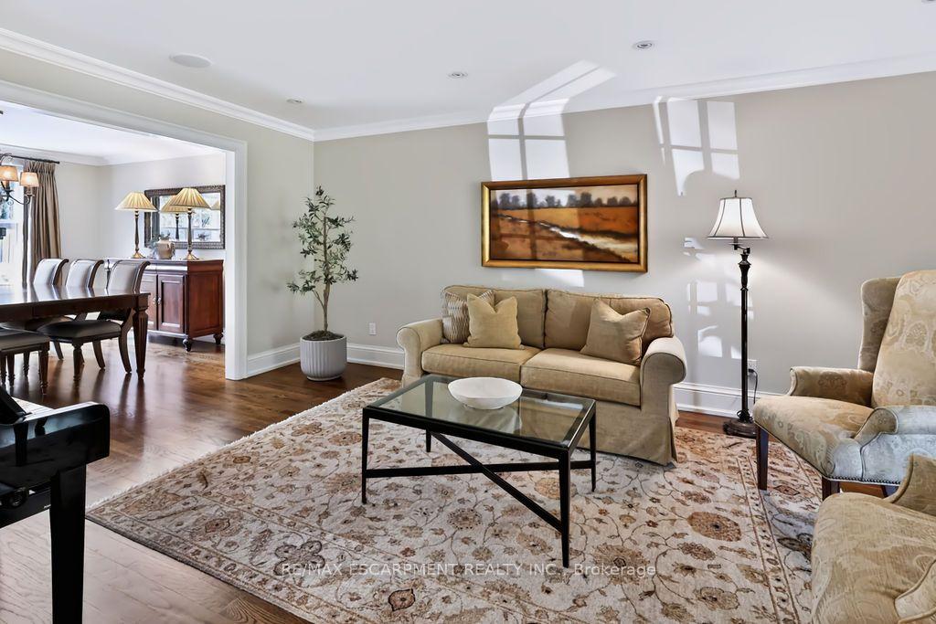 Photo 11 of 1470 Crescent Road, Mississauga, Lorne Park — HOMEH