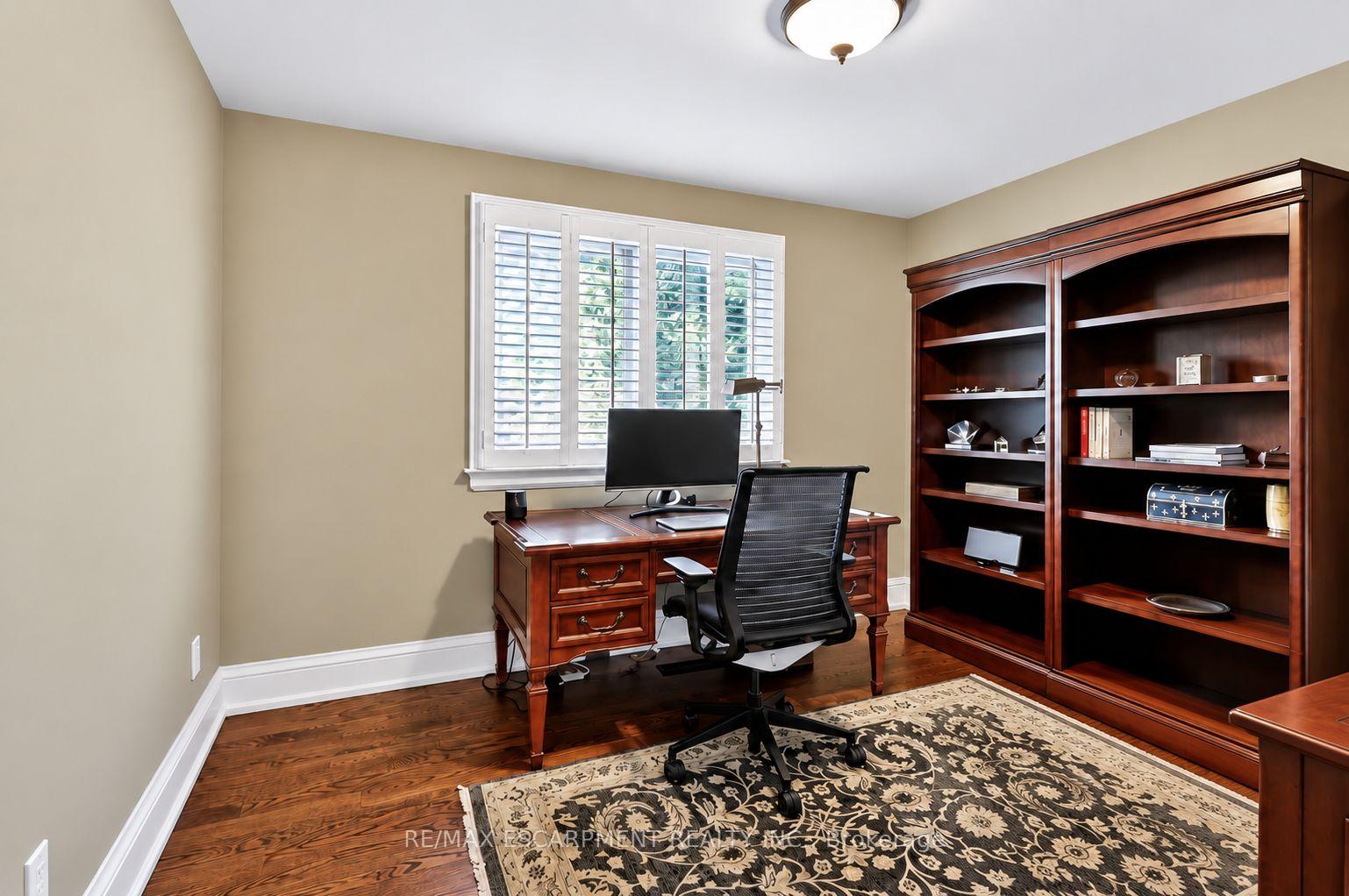 Photo 22 of 1470 Crescent Road, Mississauga, Lorne Park — HOMEH