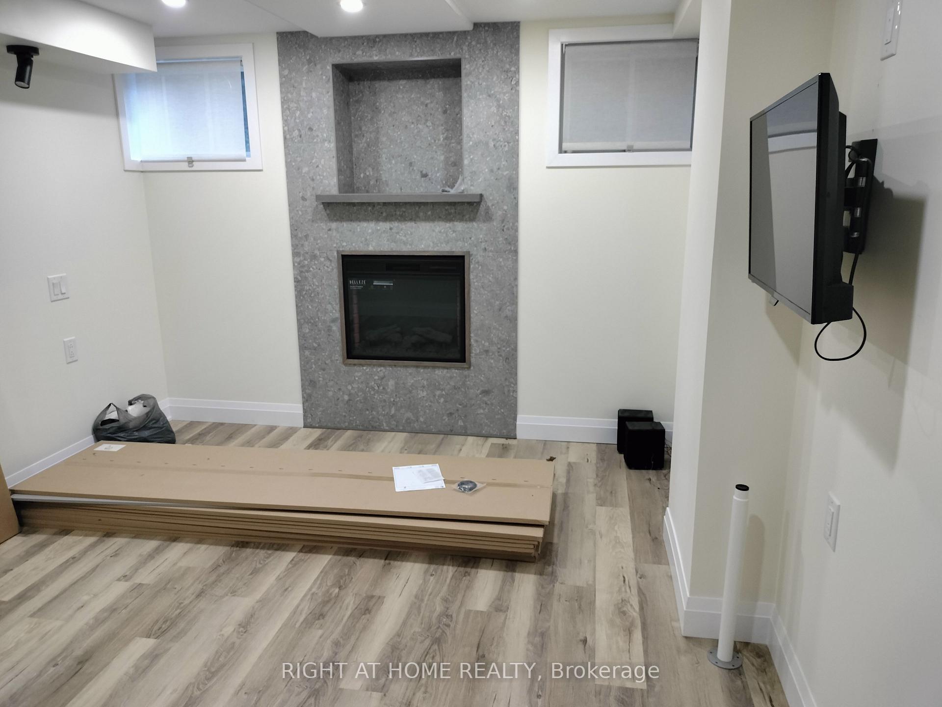 Photo 36 of 154 Peter Rupert Avenue, Vaughan, Patterson — HOMEH
