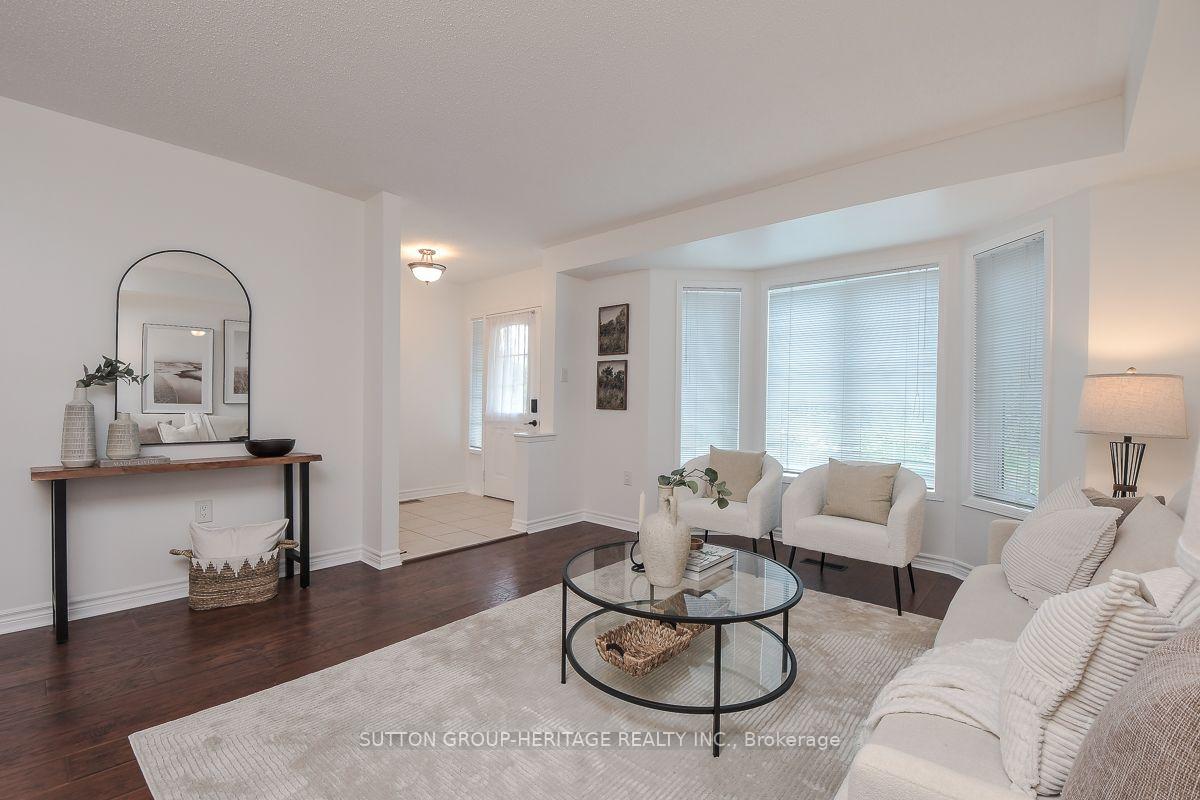Photo 7 of 918 Audley Road S, Ajax, South East — HOMEH