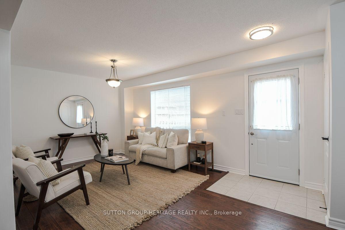 Photo 16 of 918 Audley Road S, Ajax, South East — HOMEH