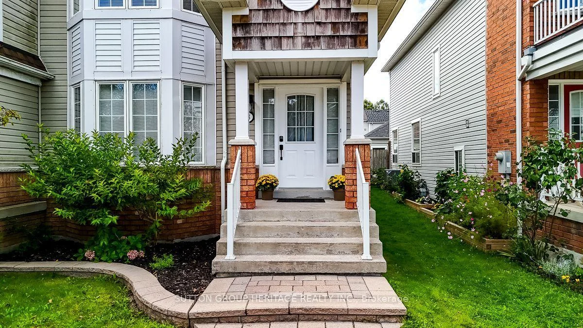 Photo 4 of 918 Audley Road S, Ajax, South East — HOMEH