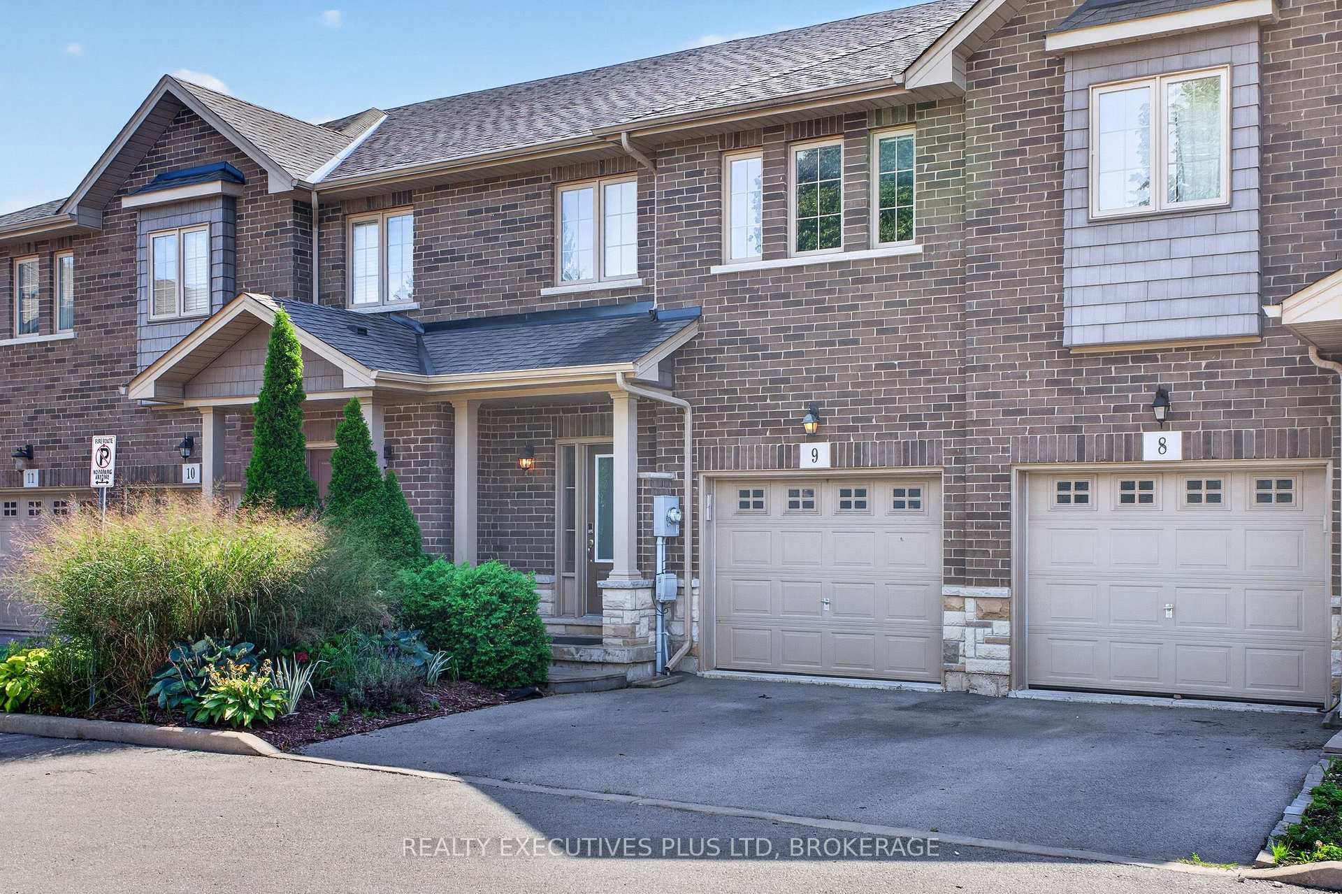Photo 3 of Unit 9, 43 Kerman Avenue, Grimsby, Grimsby West — HOMEH