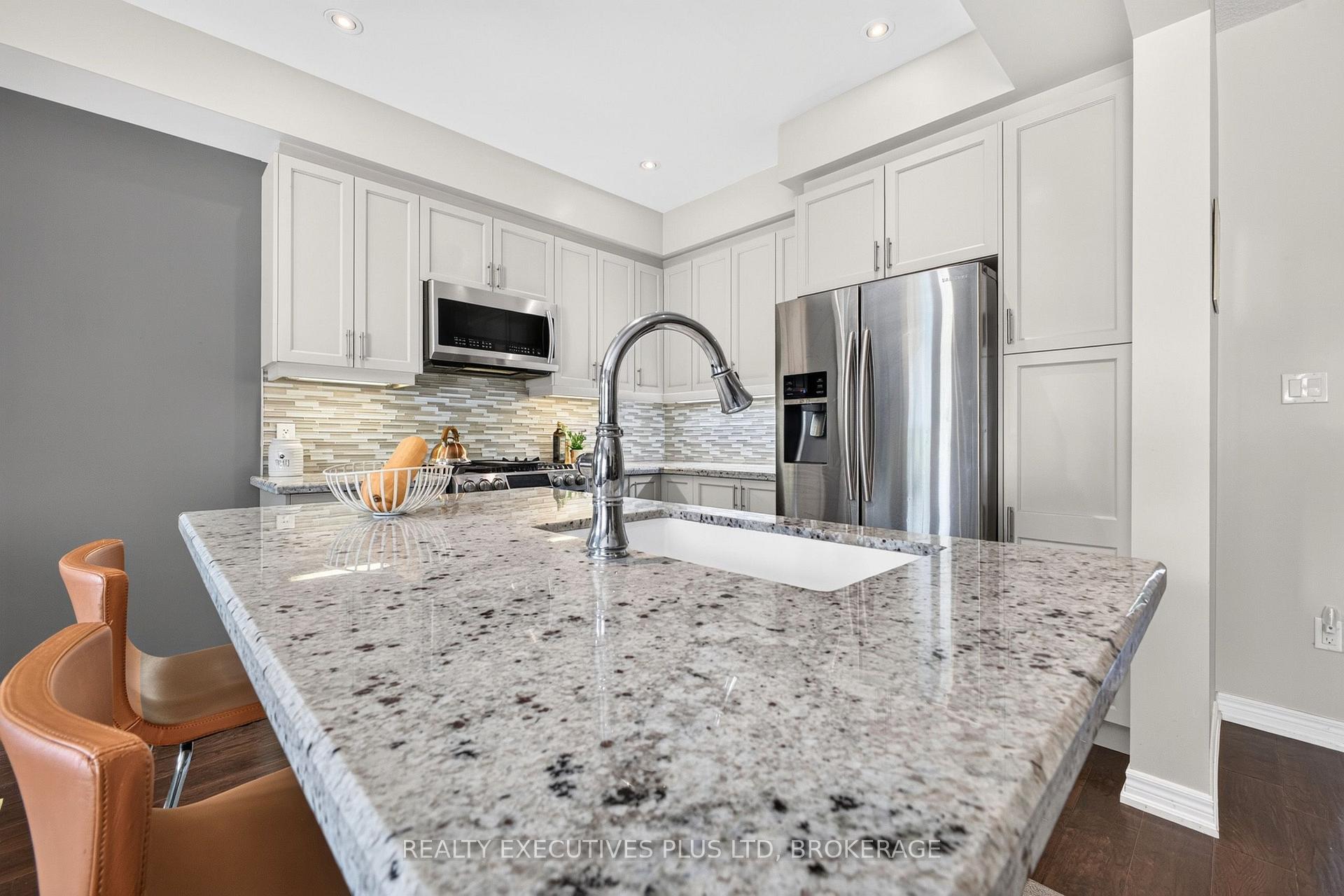 Photo 16 of Unit 9, 43 Kerman Avenue, Grimsby, Grimsby West — HOMEH