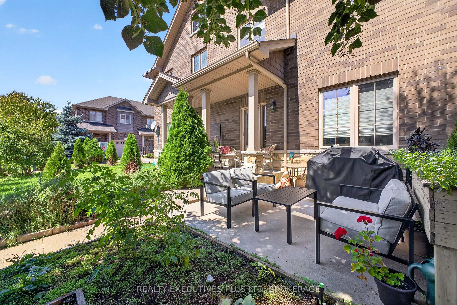 Photo 21 of Unit 9, 43 Kerman Avenue, Grimsby, Grimsby West — HOMEH