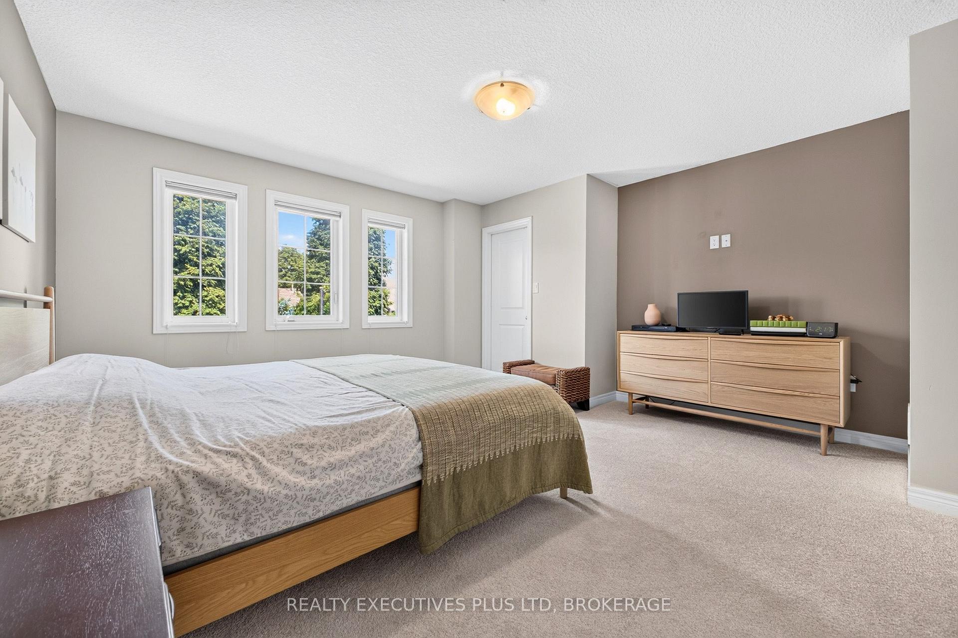 Photo 30 of Unit 9, 43 Kerman Avenue, Grimsby, Grimsby West — HOMEH