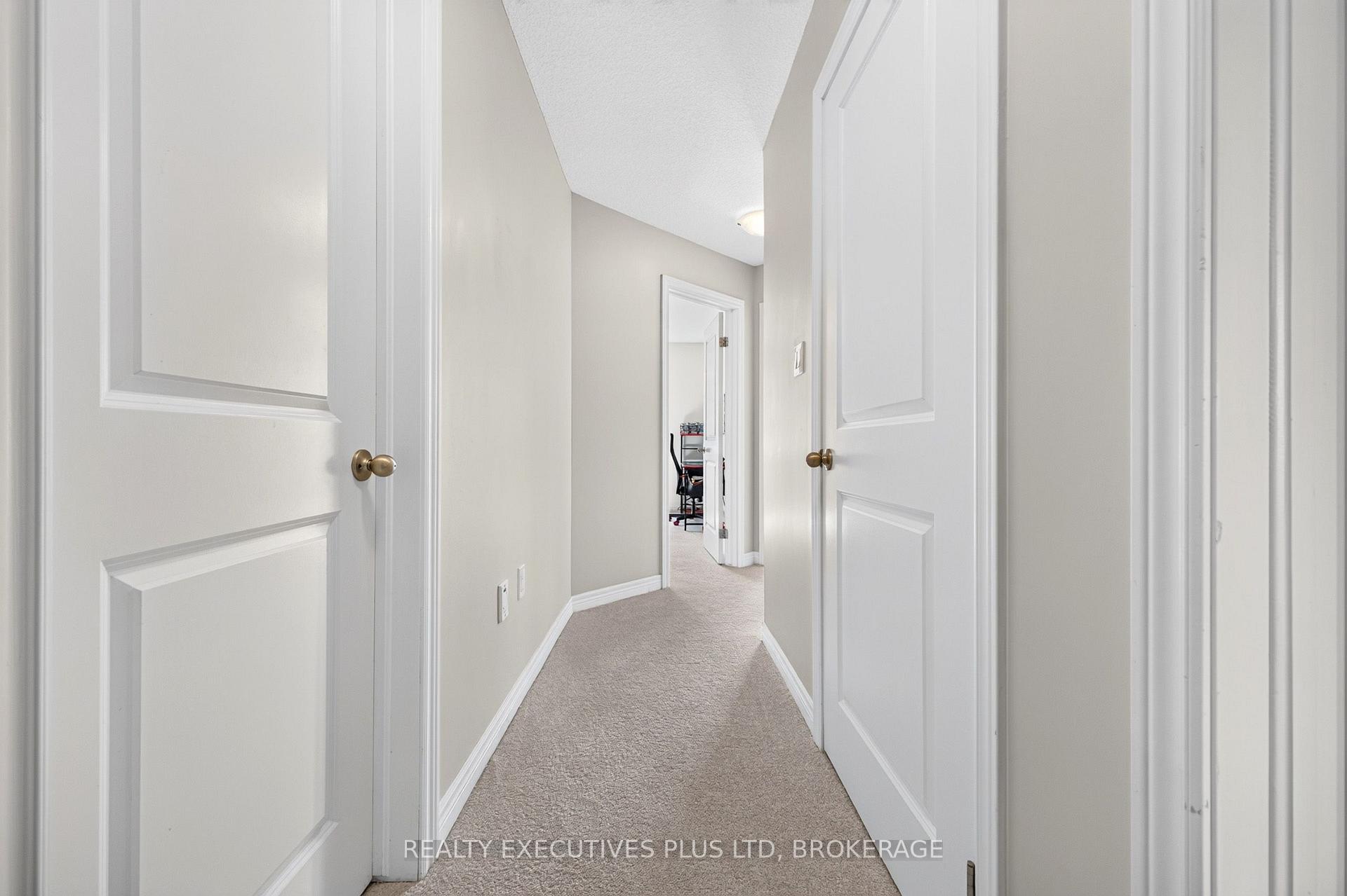 Photo 32 of Unit 9, 43 Kerman Avenue, Grimsby, Grimsby West — HOMEH