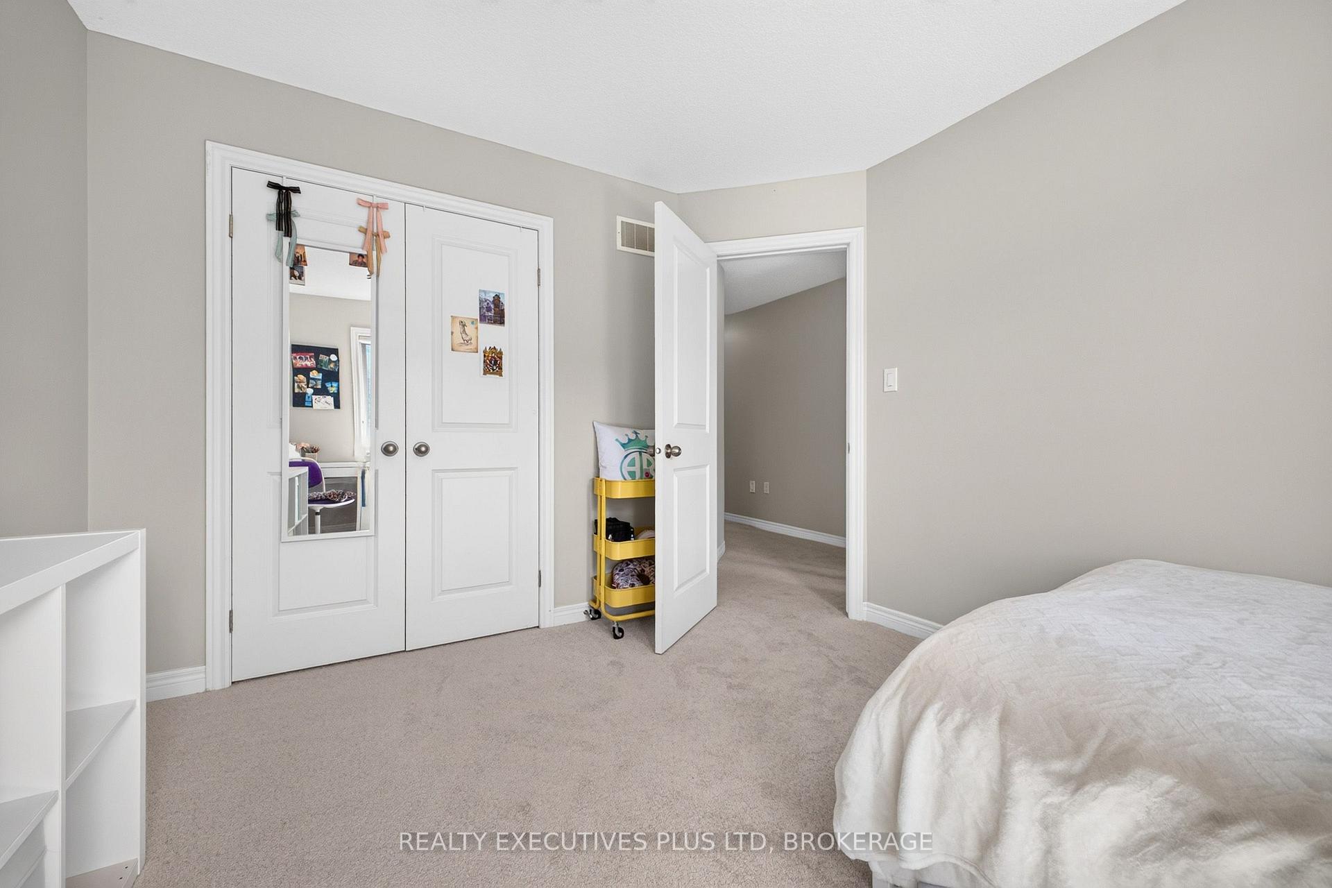 Photo 39 of Unit 9, 43 Kerman Avenue, Grimsby, Grimsby West — HOMEH