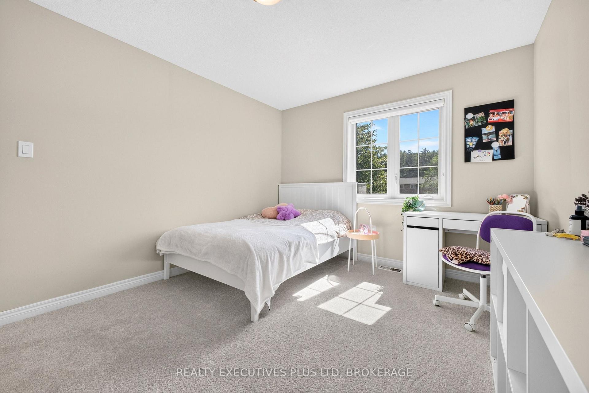 Photo 40 of Unit 9, 43 Kerman Avenue, Grimsby, Grimsby West — HOMEH