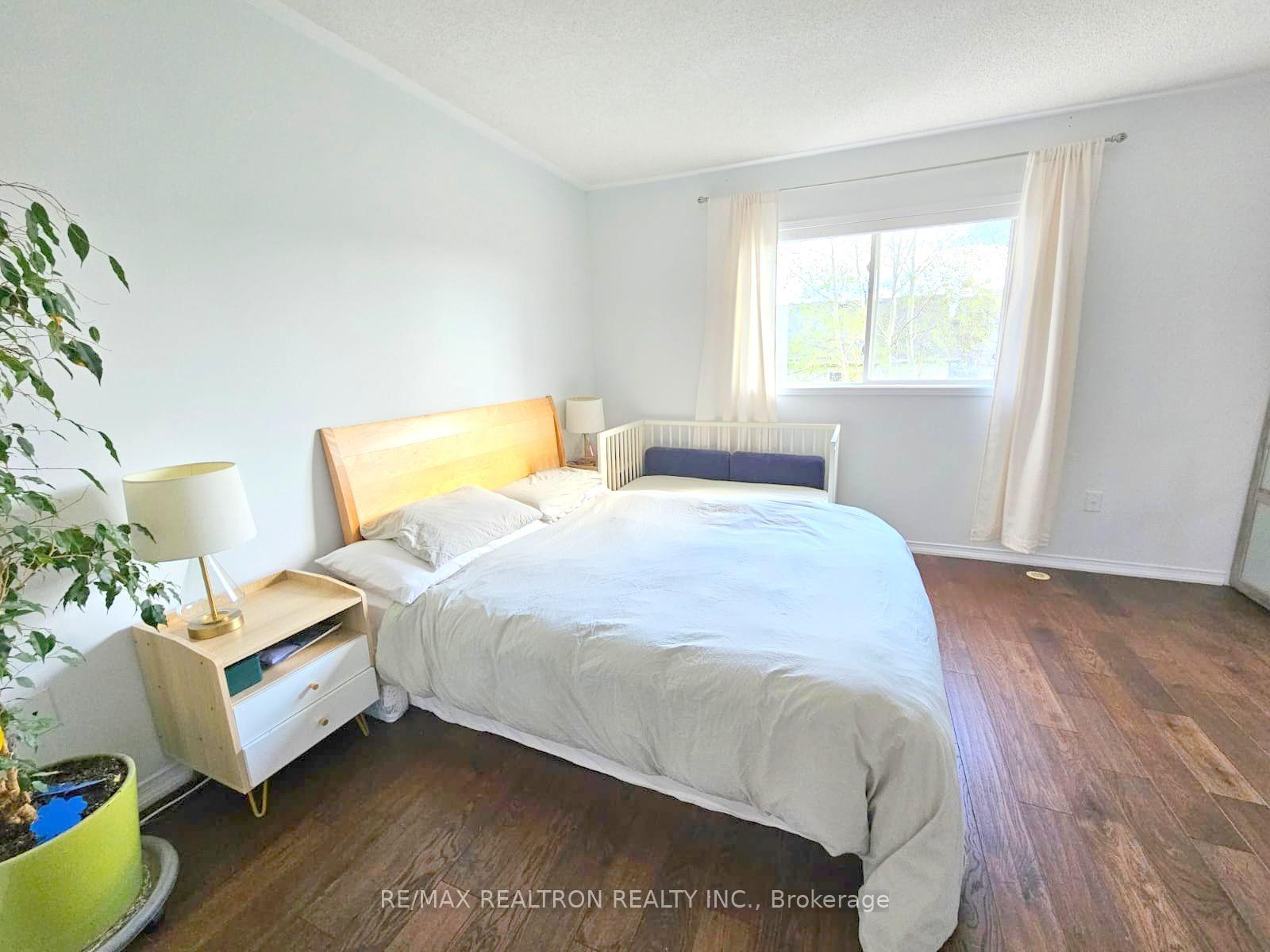 Photo 12 of Unit Main&2nd, 35 Lodgeway Drive, Vaughan, Rural Vaughan — HOMEH