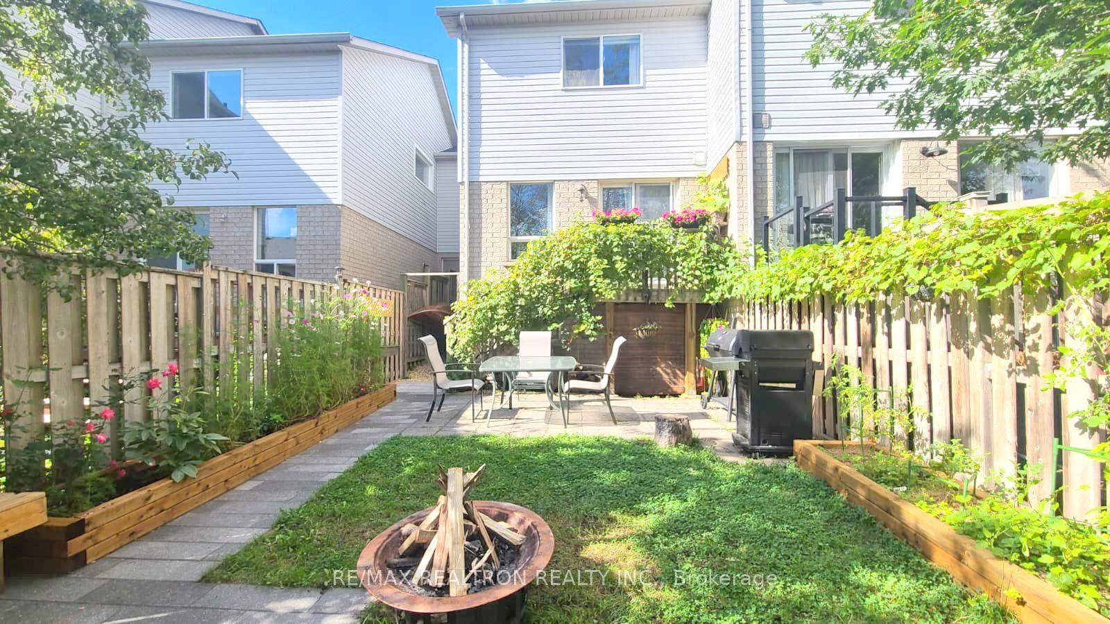 Photo 24 of Unit Main&2nd, 35 Lodgeway Drive, Vaughan, Rural Vaughan — HOMEH