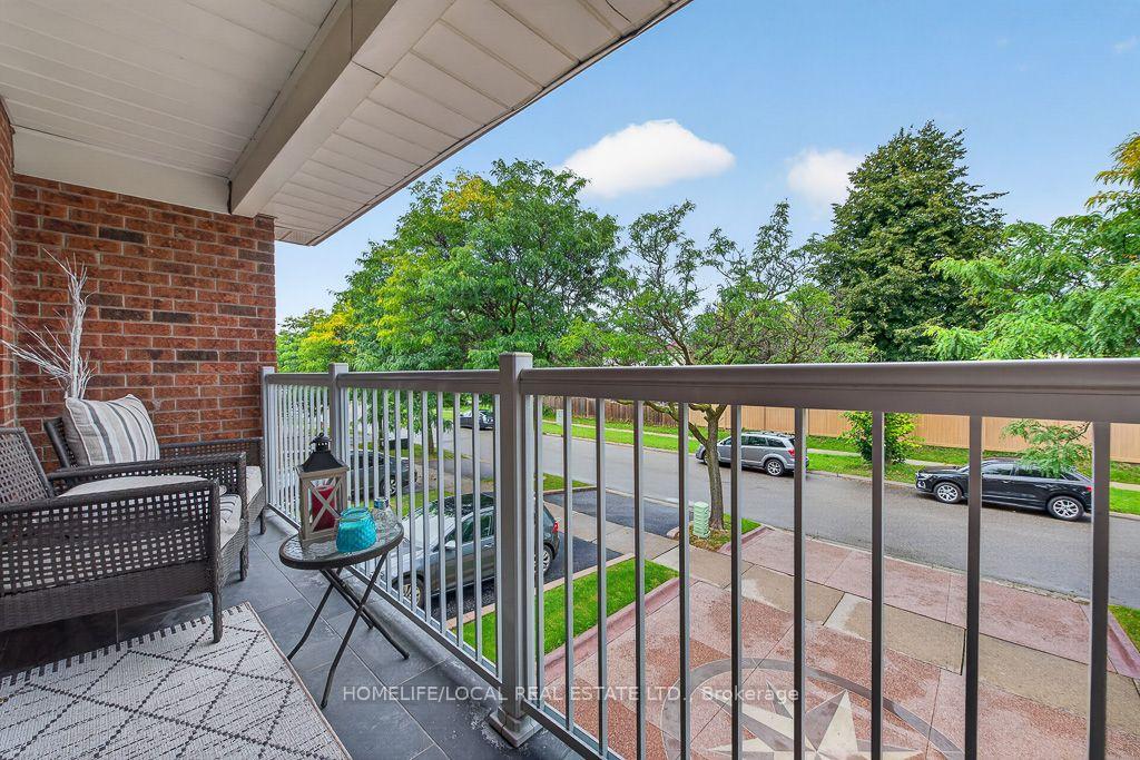 Photo 17 of 4 Martindale Crescent, Brampton, Brampton West — HOMEH