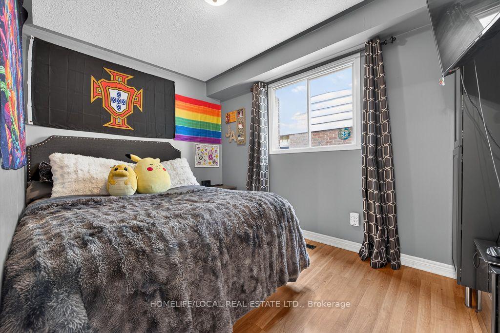 Photo 18 of 4 Martindale Crescent, Brampton, Brampton West — HOMEH