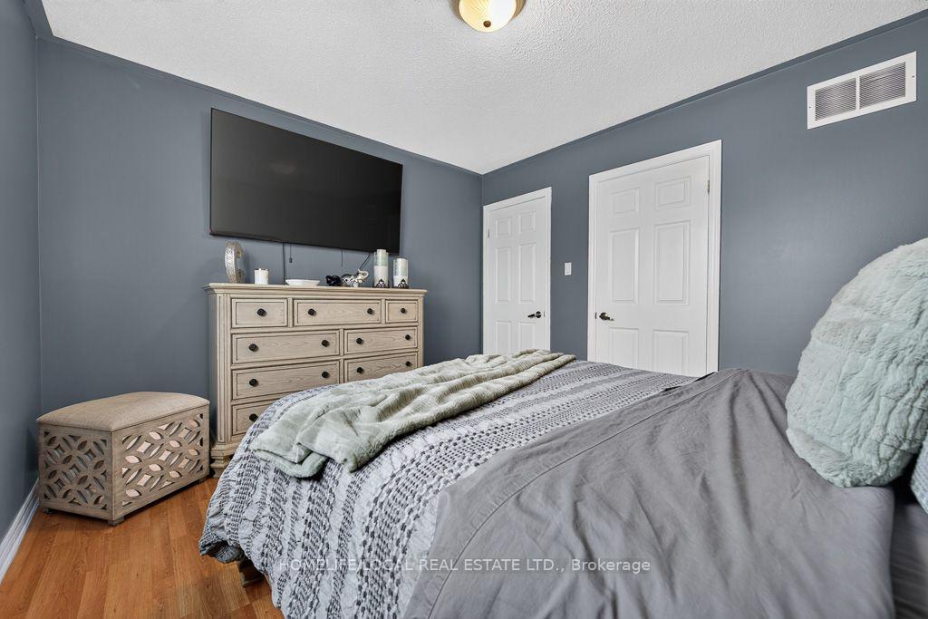 Photo 19 of 4 Martindale Crescent, Brampton, Brampton West — HOMEH
