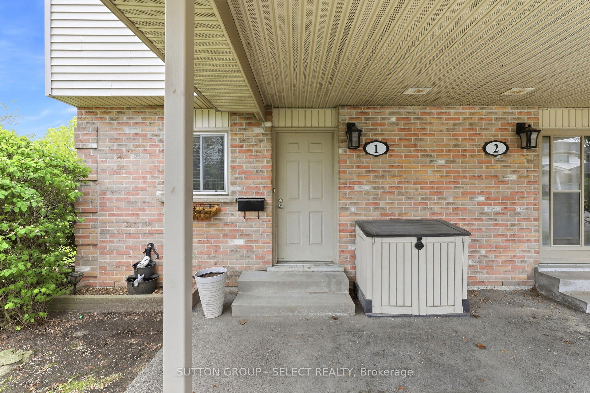 Photo 3 of Unit 1, 151 Bonaventure Drive, London, East I — HOMEH