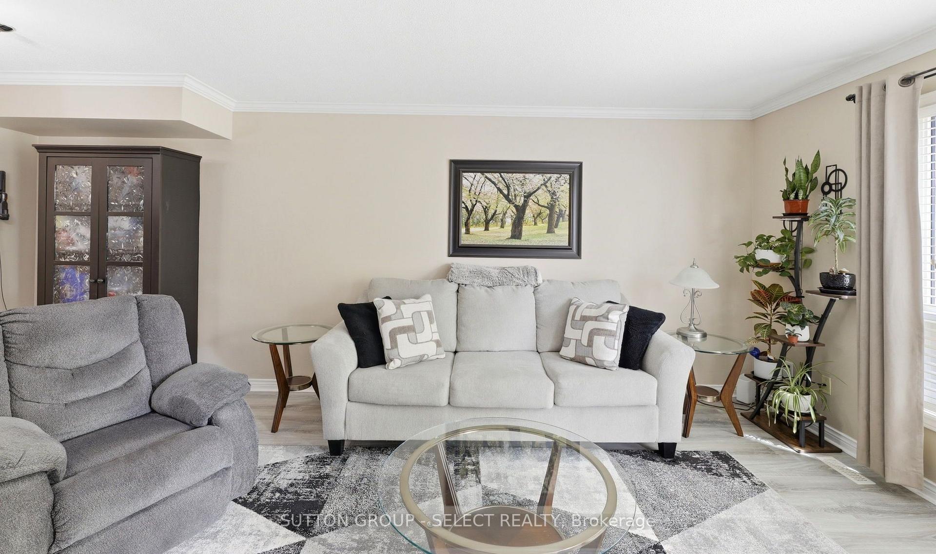 Photo 7 of Unit 1, 151 Bonaventure Drive, London, East I — HOMEH